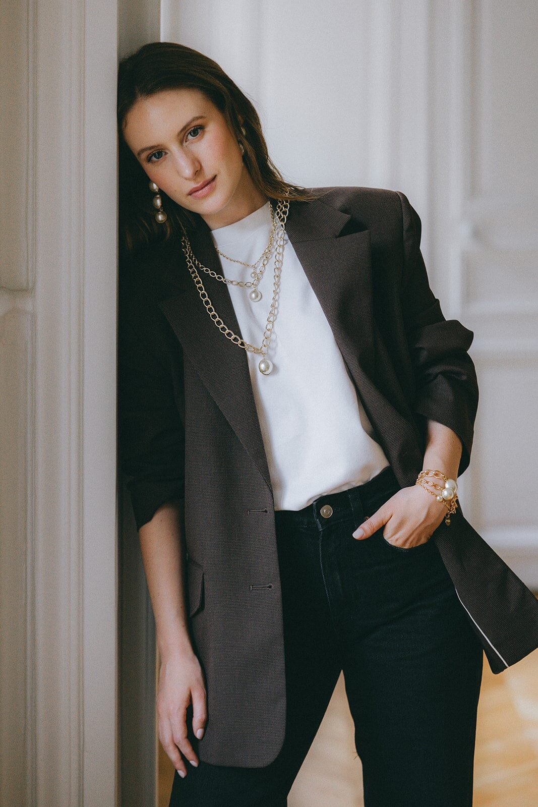 Maxi dangling stud earrings with gold-plated pearls MONSIEUR SIMONE Silver