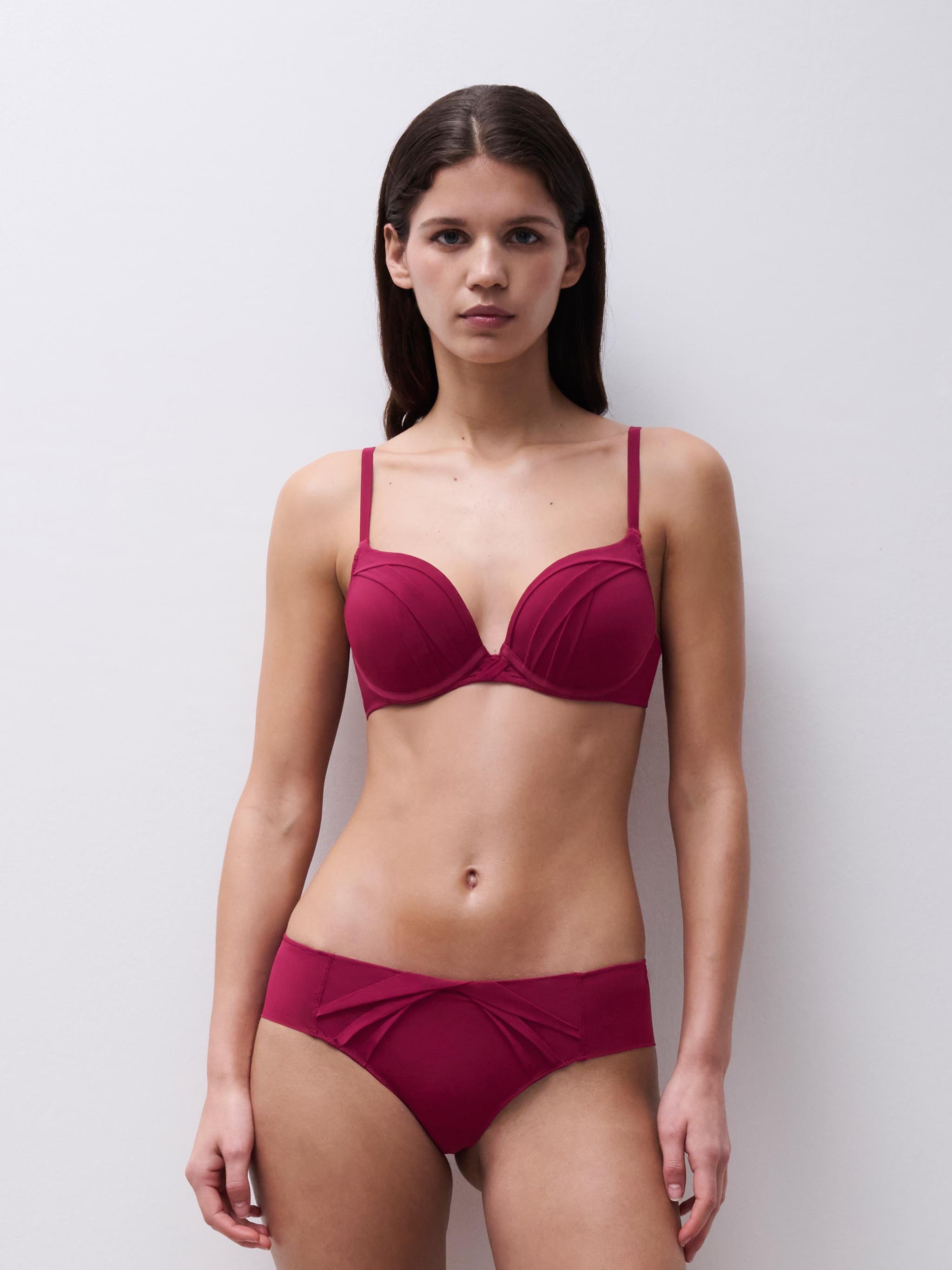 Low-cut shorty CHANTELLE X Red