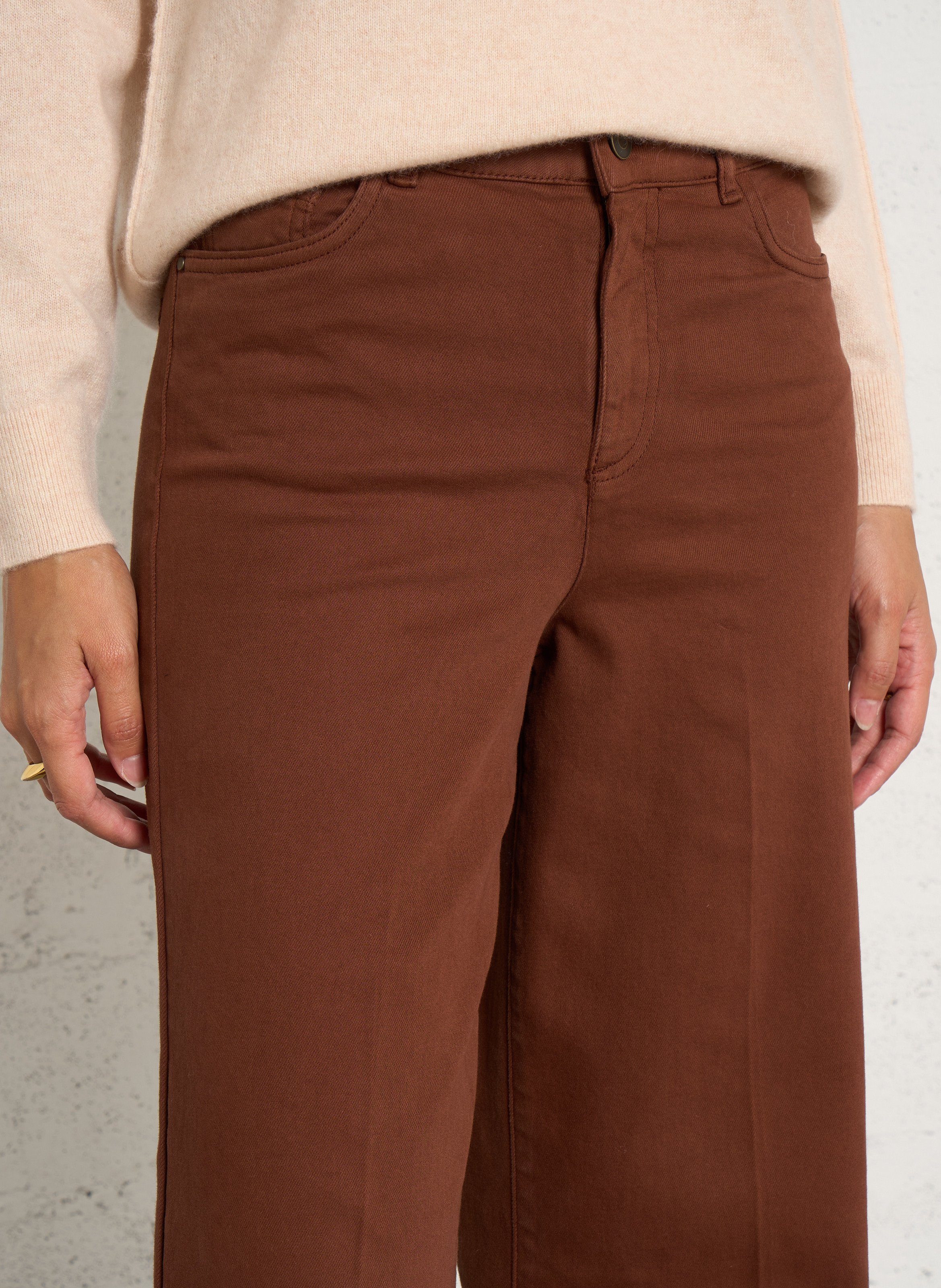 Gerade geschnittene Hose aus gemischter Baumwolle MAISON 123 Beige