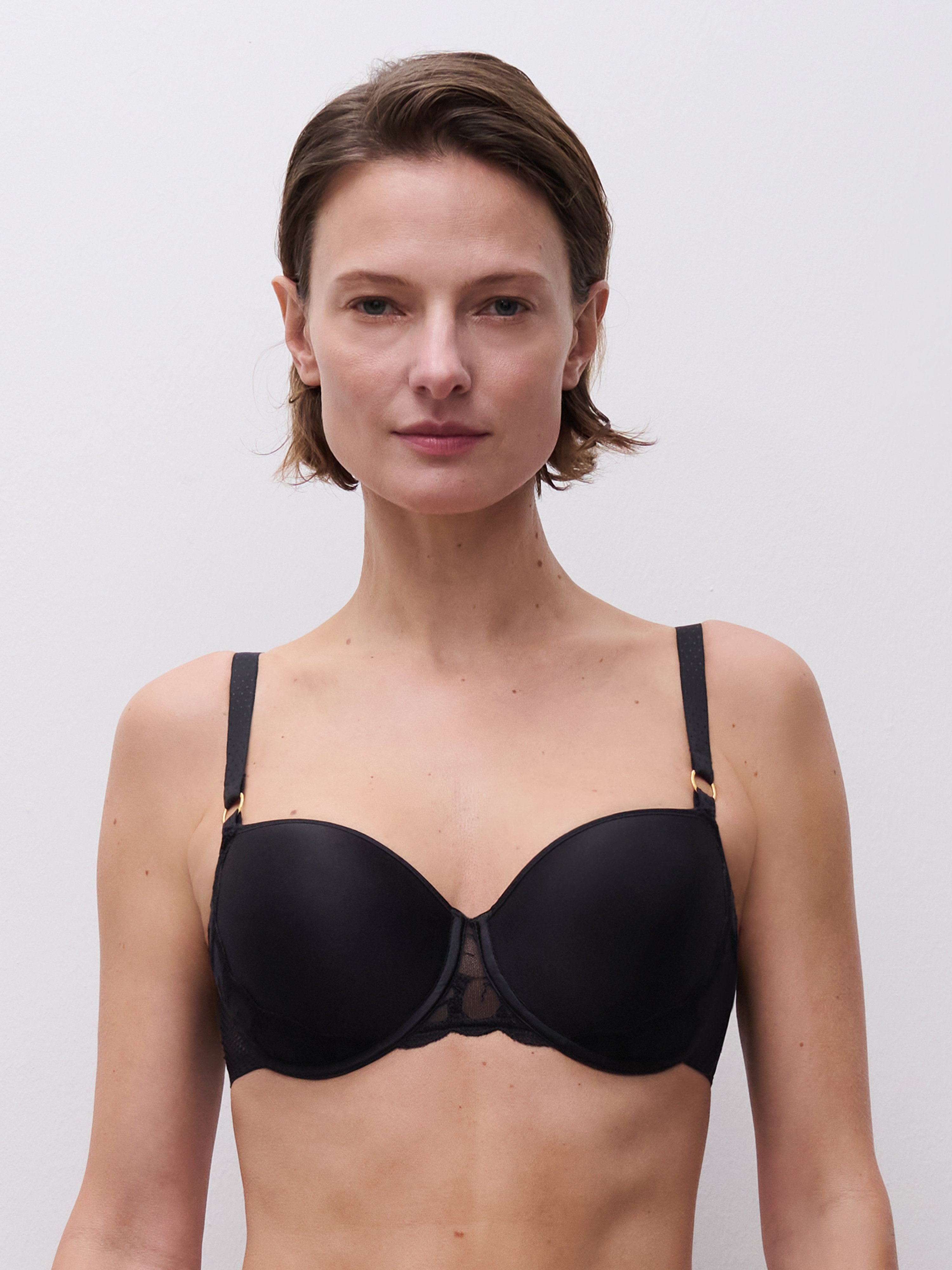 Memory foam balcony bra with floral embroidery CHANTELLE