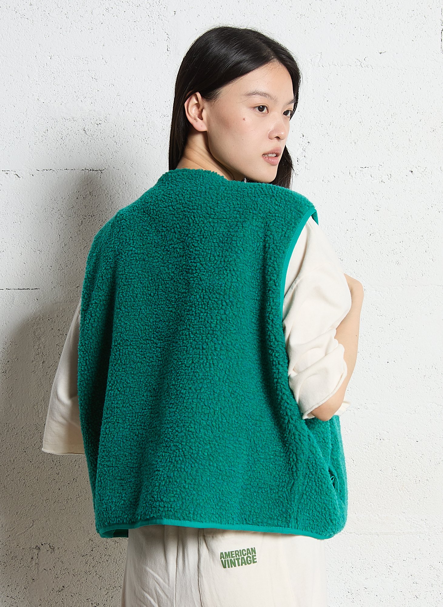 Gilet col rond molletonné sans manches AMERICAN VINTAGE Vert