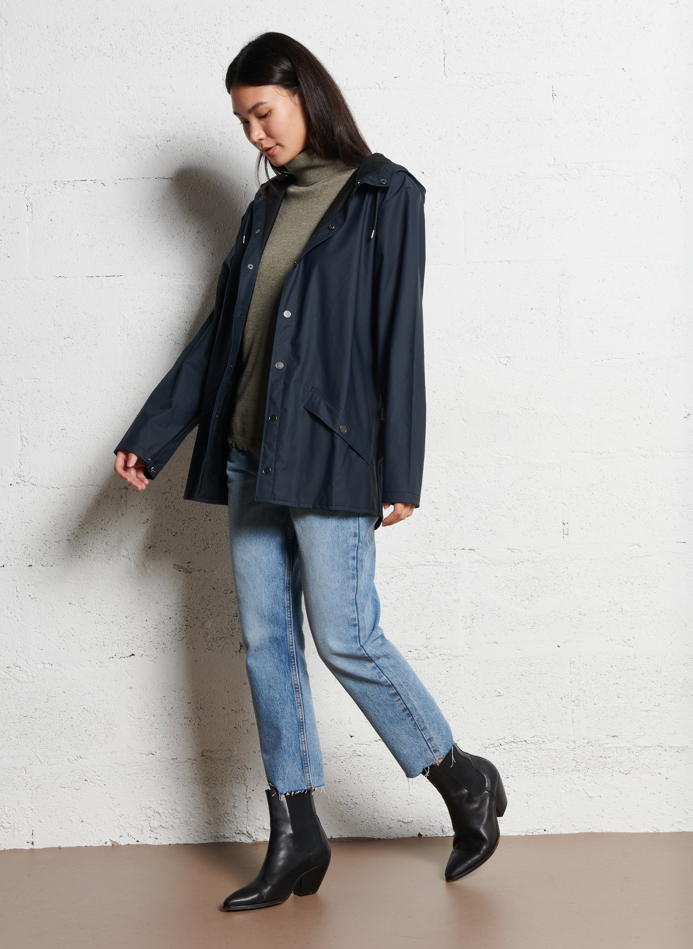 Hooded waterproof windcheater RAINS Blue