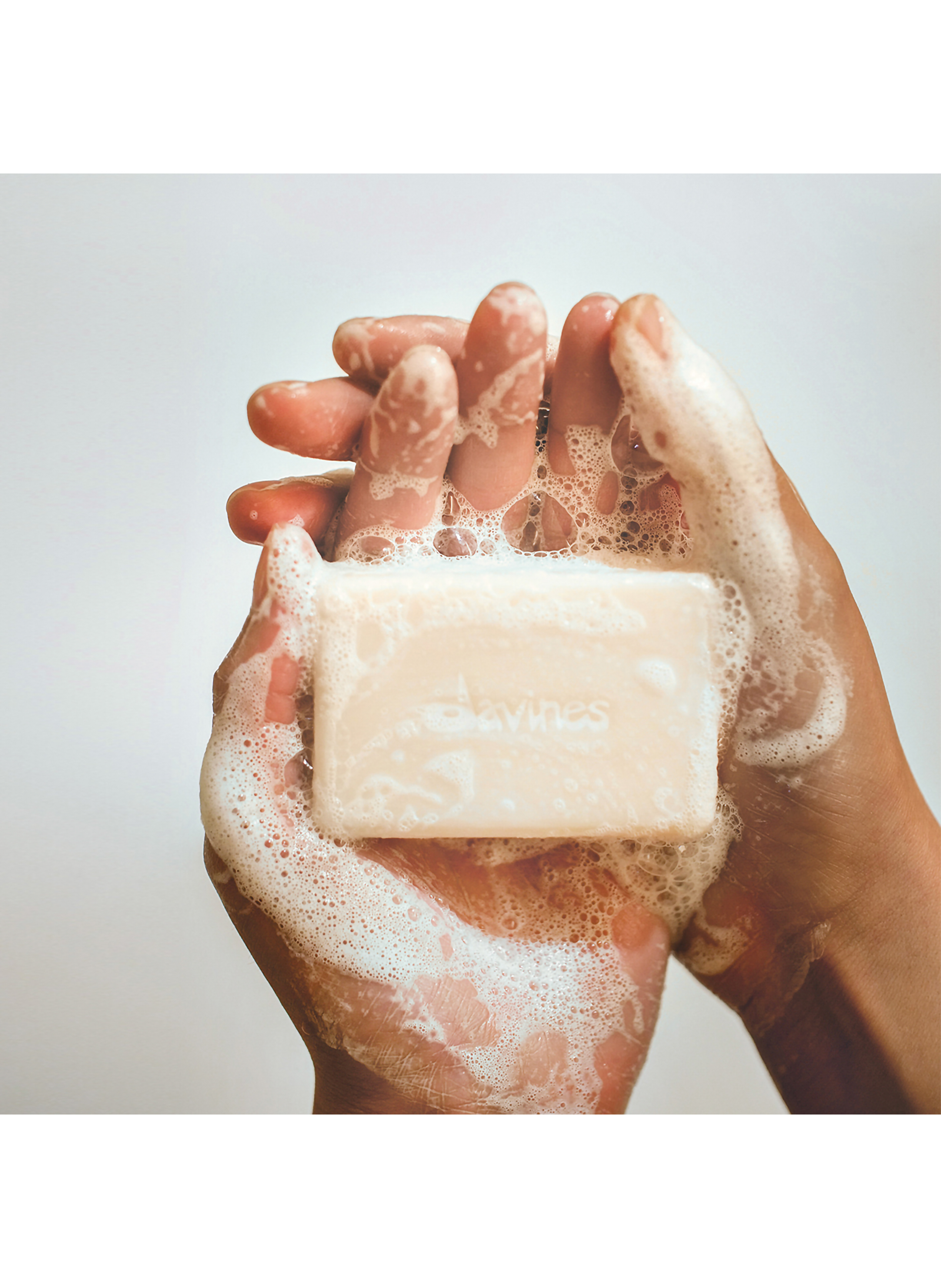 LOVE/ SHAMPOO BAR DAVINES No color