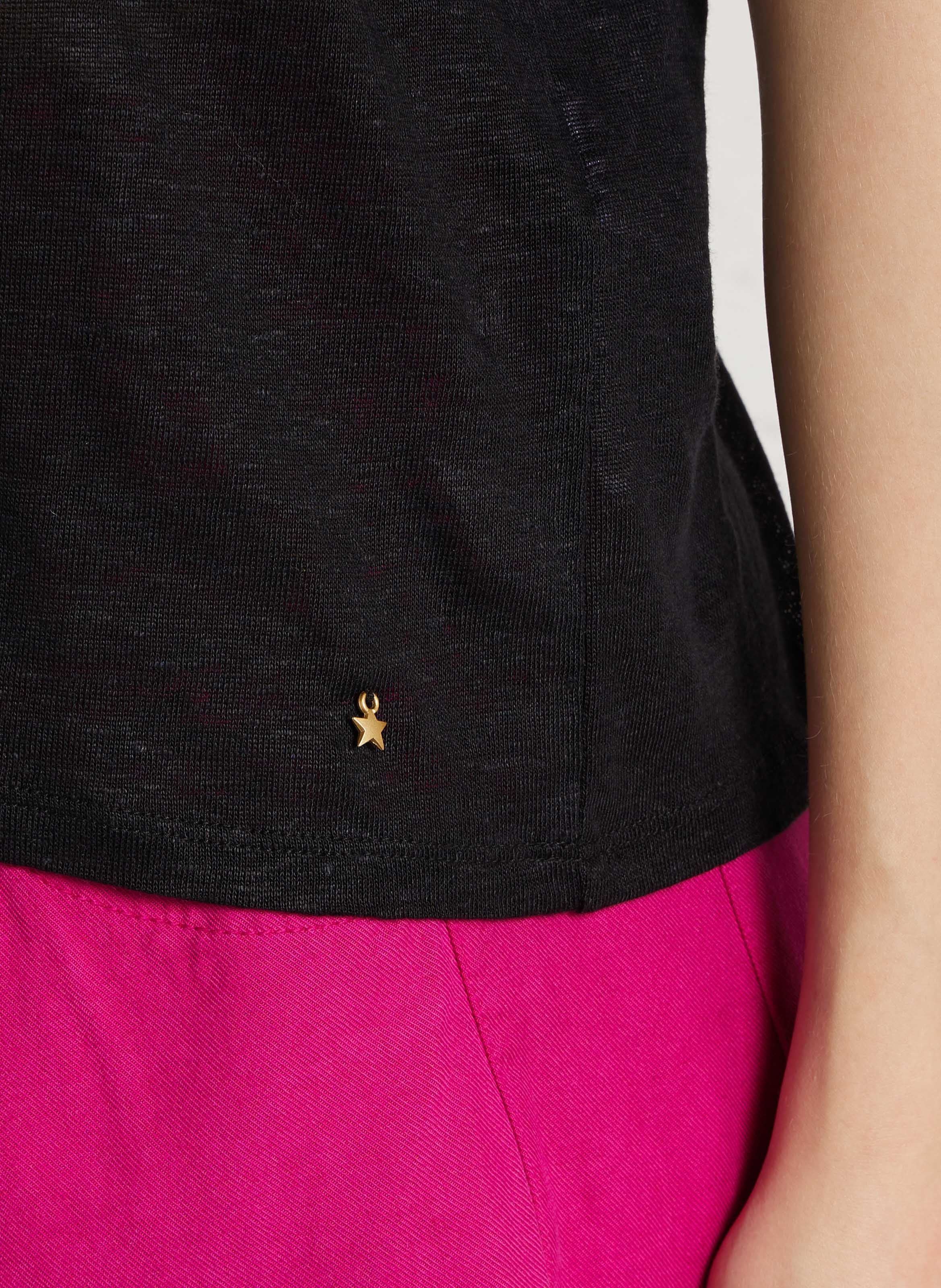 T-Shirt mit V-Ausschnitt und Spitze aus Leinen DES PETITS HAUTS Schwarz