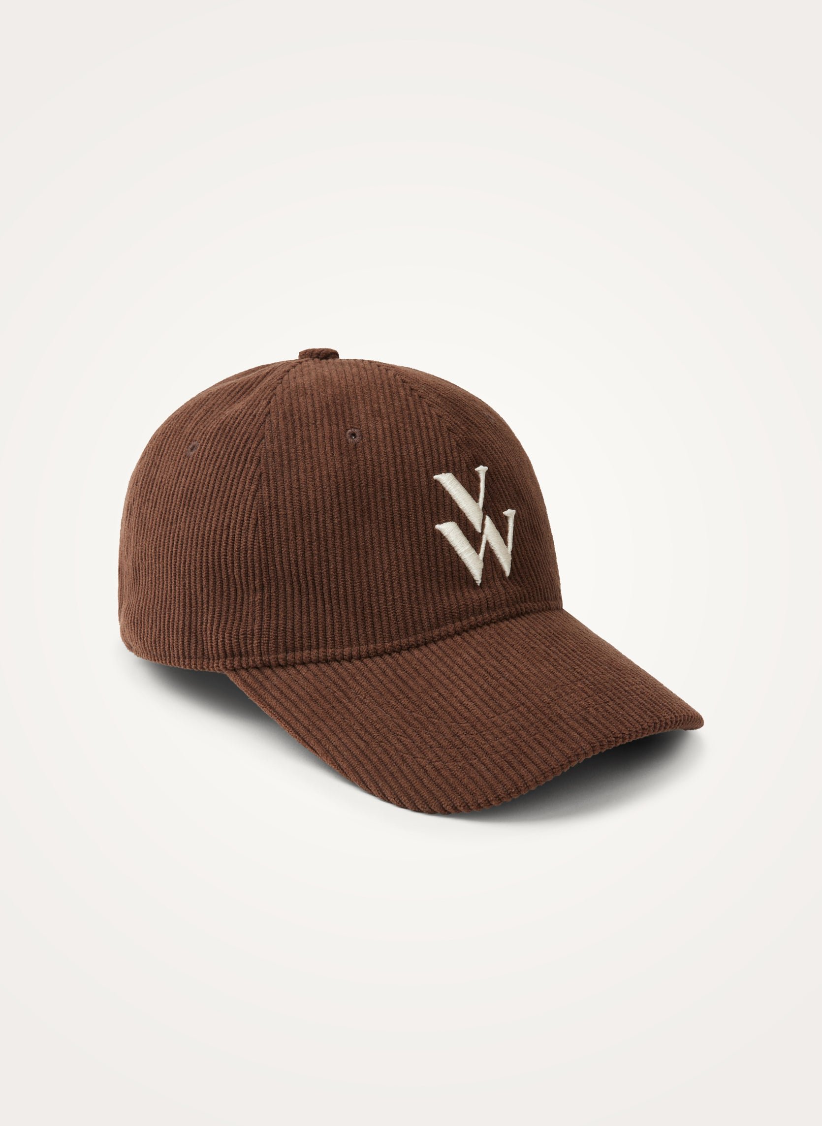 Embroidered monogram cap VANESSA WU