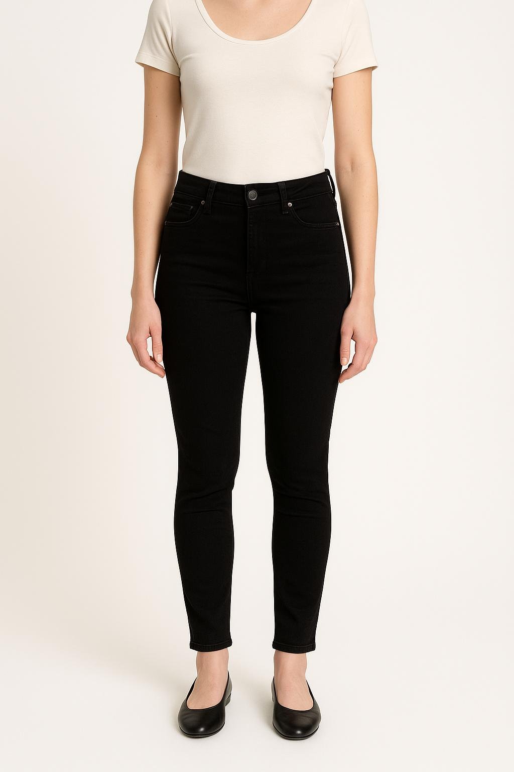 Cropped slim jeans with studs REFORMATION - Seconde Main Black