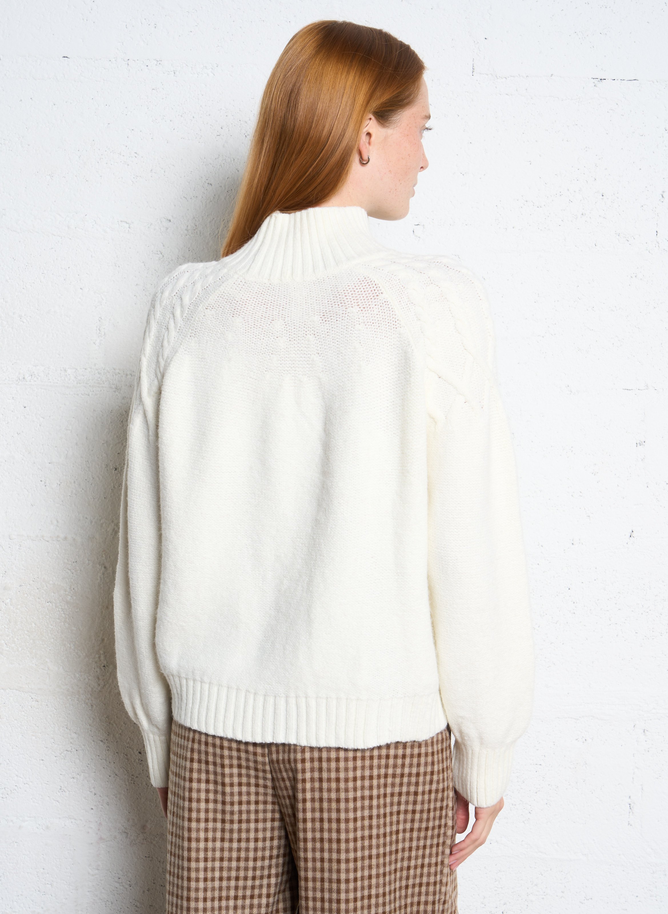 Pull oversize col montant I CODE Blanc