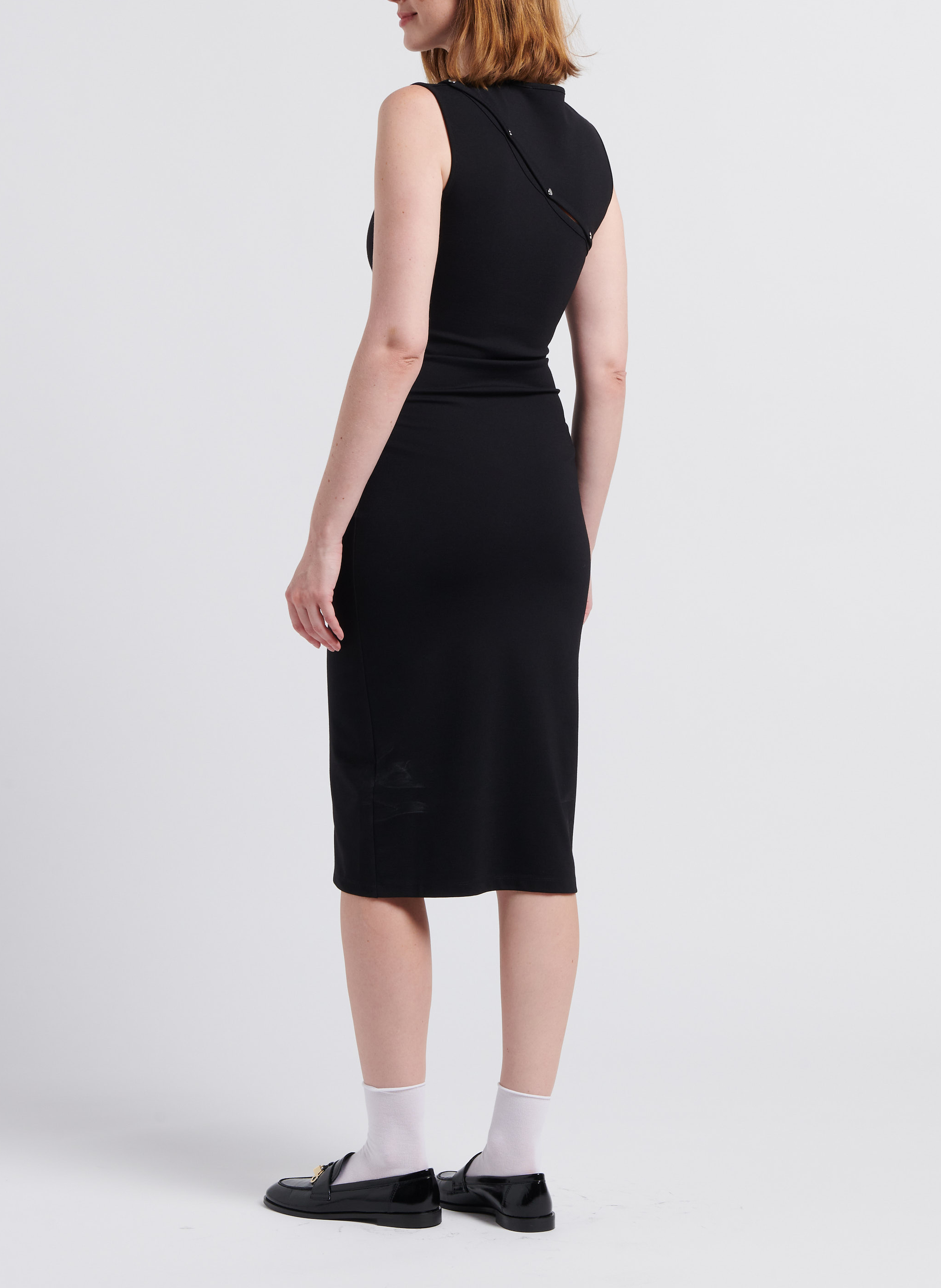 Figurbetontes Midikleid mit Rundhalsausschnitt und Ajourmuster-Passe SAMSOE SAMSOE Schwarz