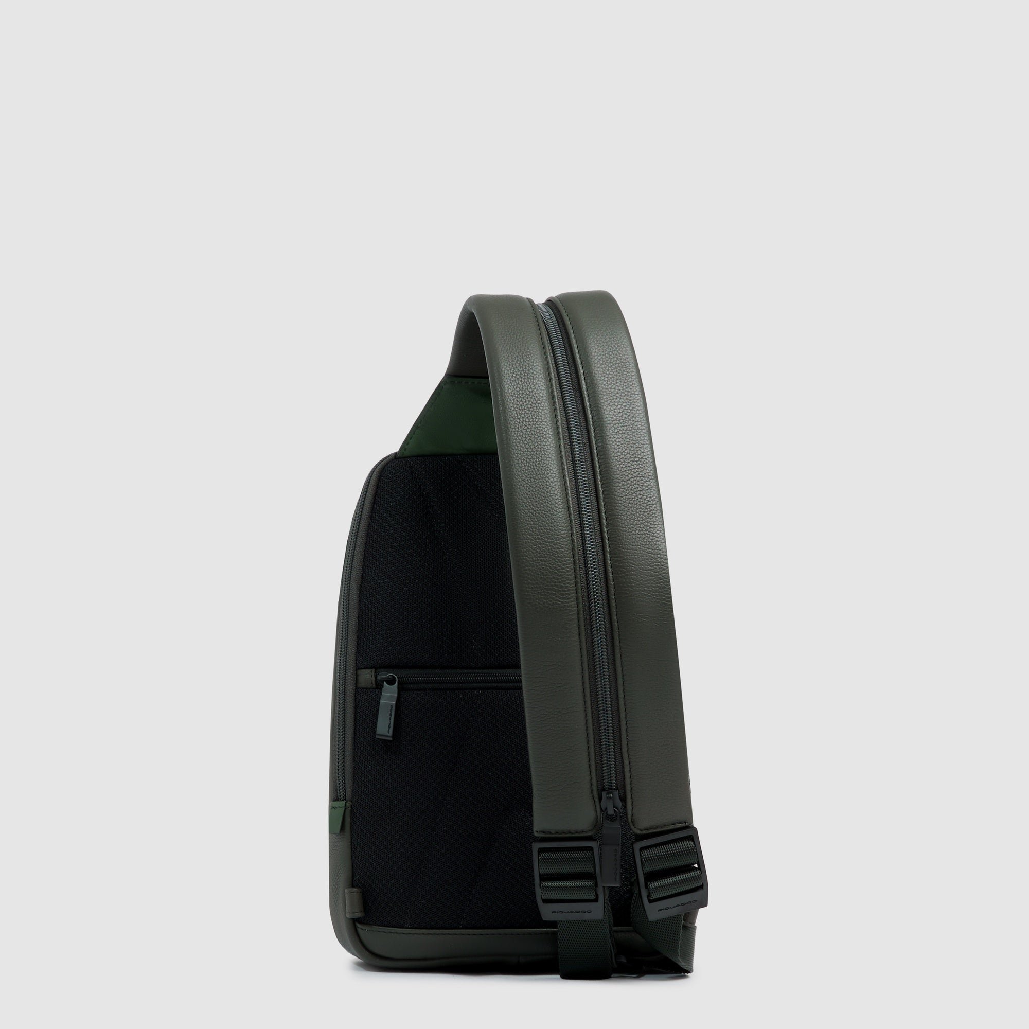 Convertible chest bag into backpack PIQUADRO Green