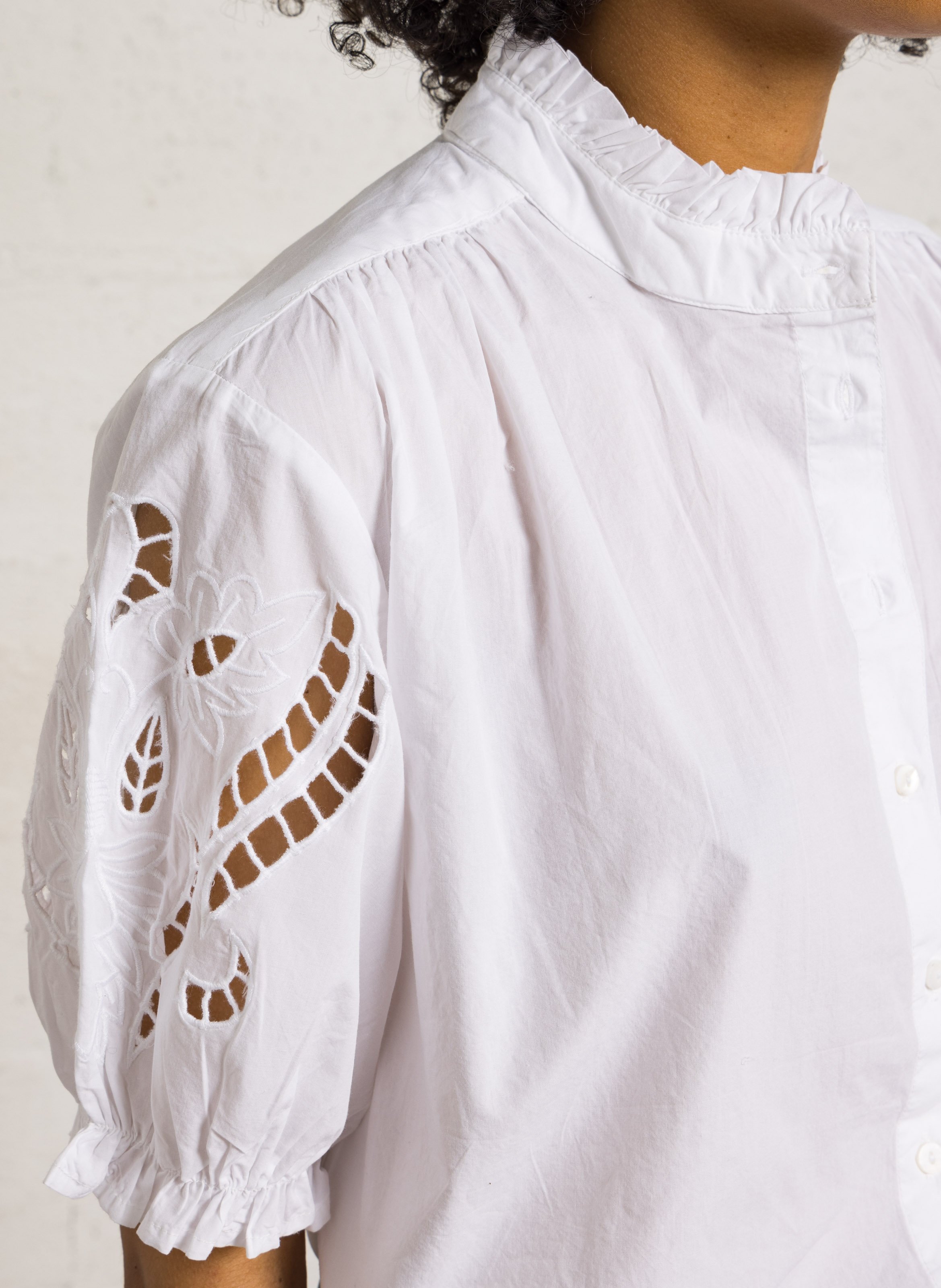 Chemisier droit manches courtes brodées  MAISON 123 Blanc