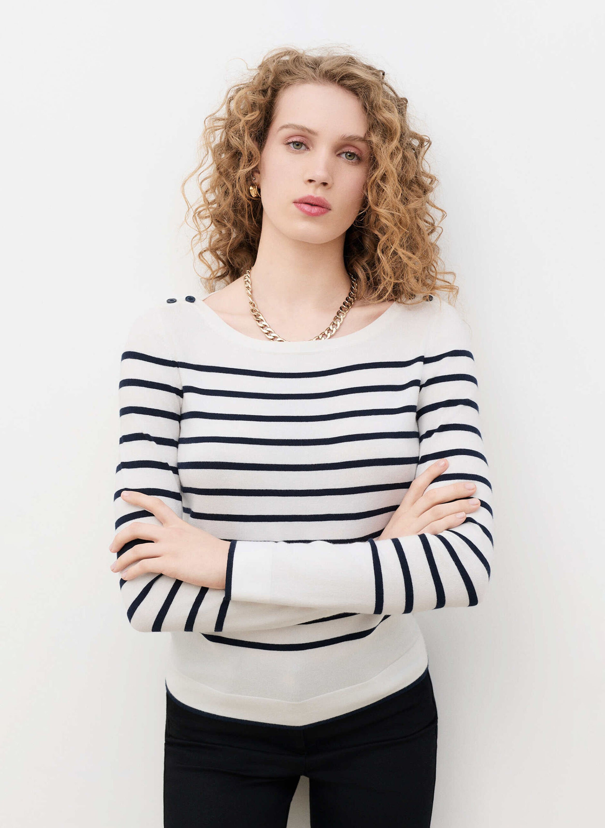 Pull ajusté à rayures CAROLL Beige