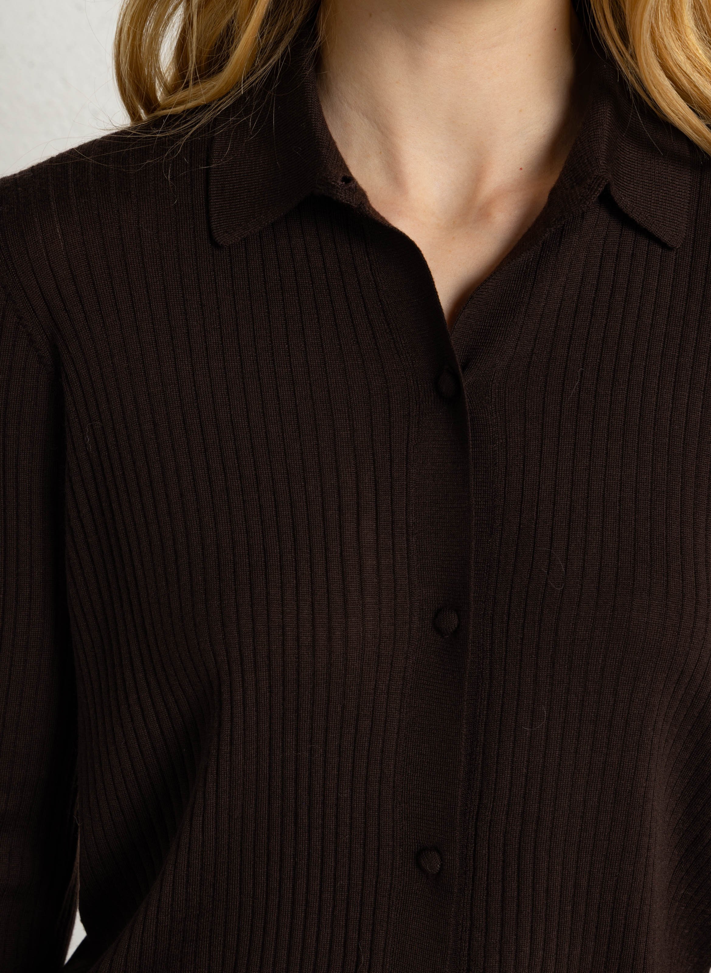Strickjacke aus Wolle mit klassischem Kragen MAJESTIC FILATURES Braun