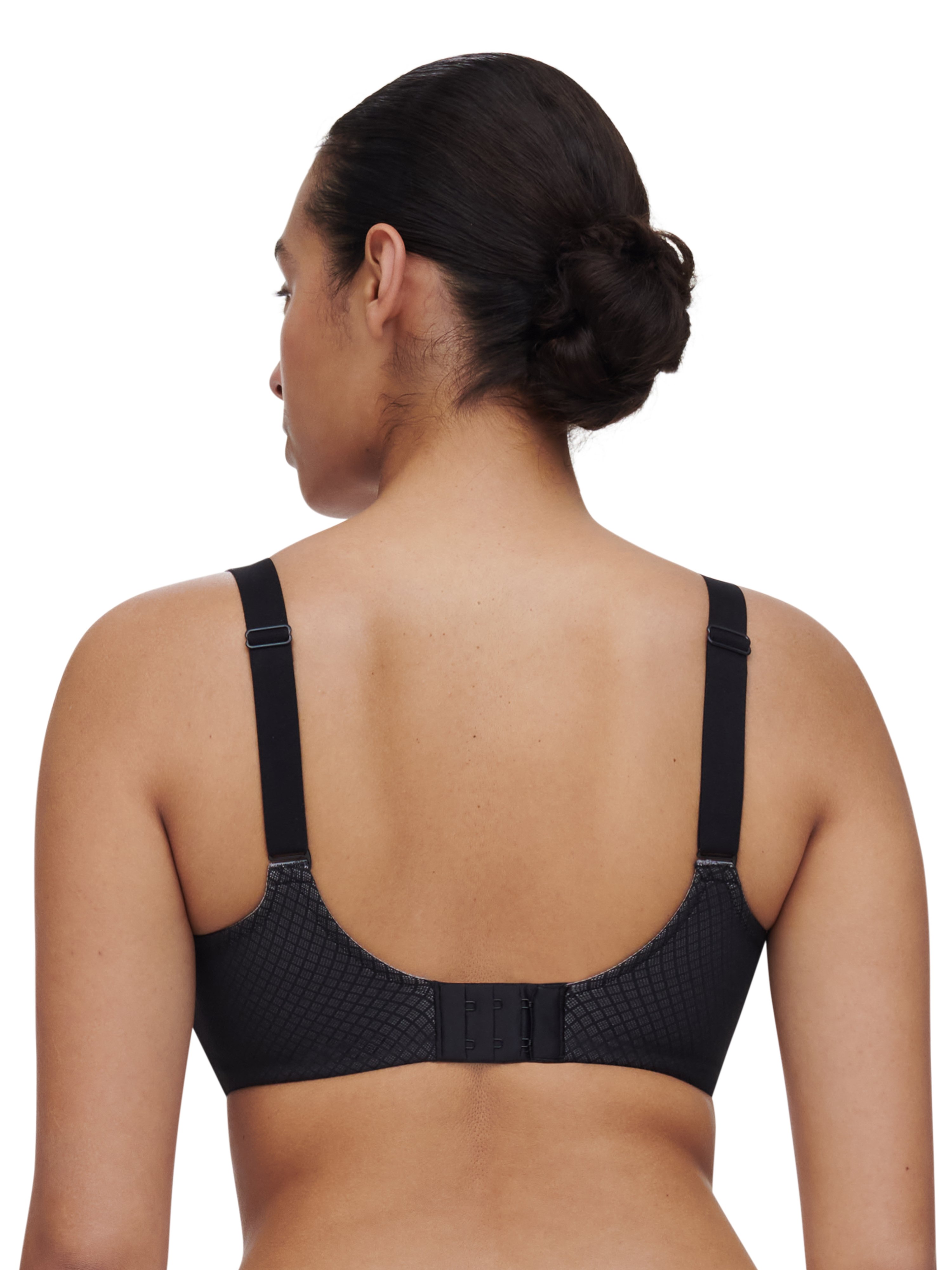 Moulded full-cup bra CHANTELLE Black