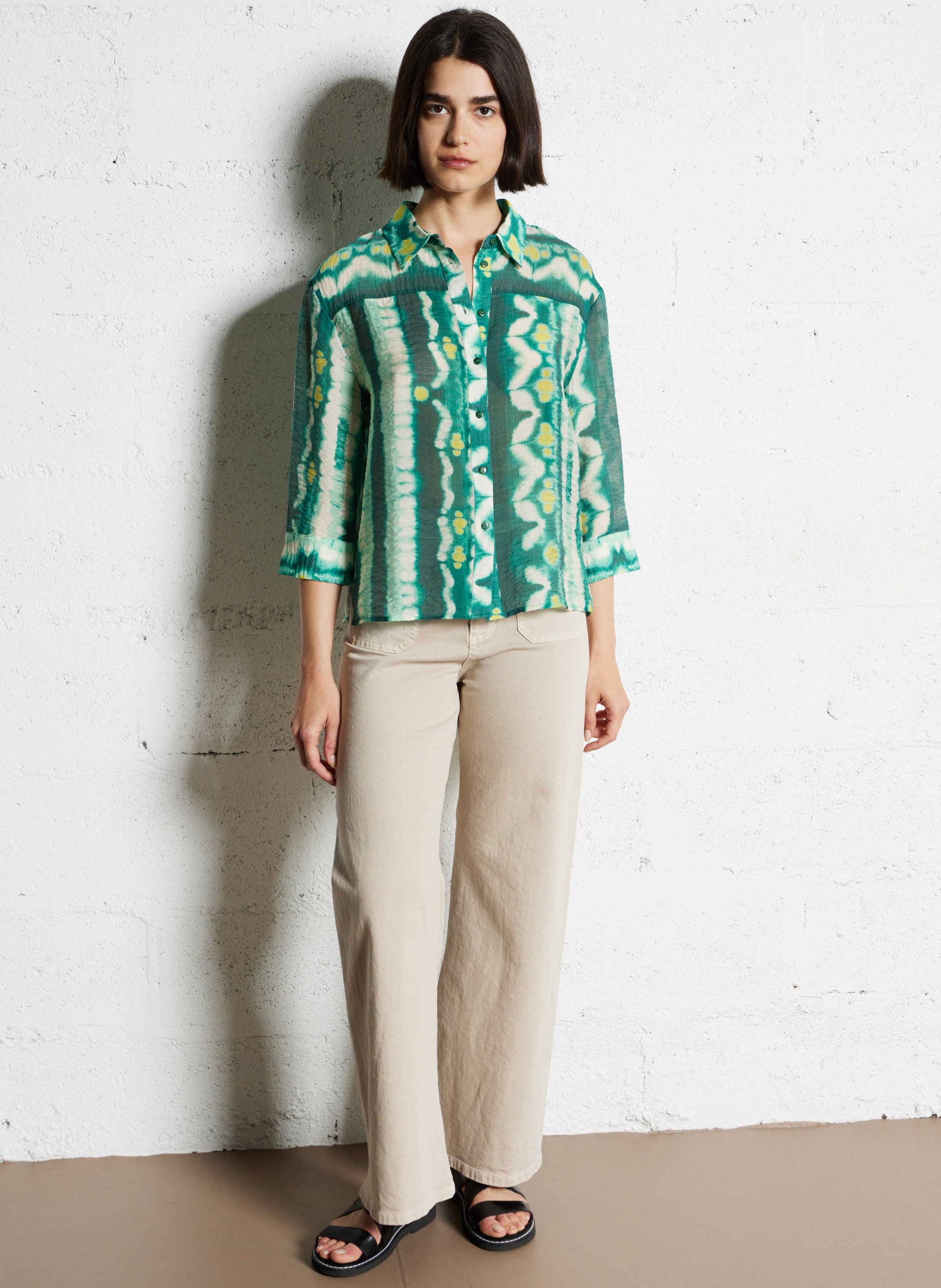 Gerade geschnittene Bluse aus bedruckter Viskose VILA Grun