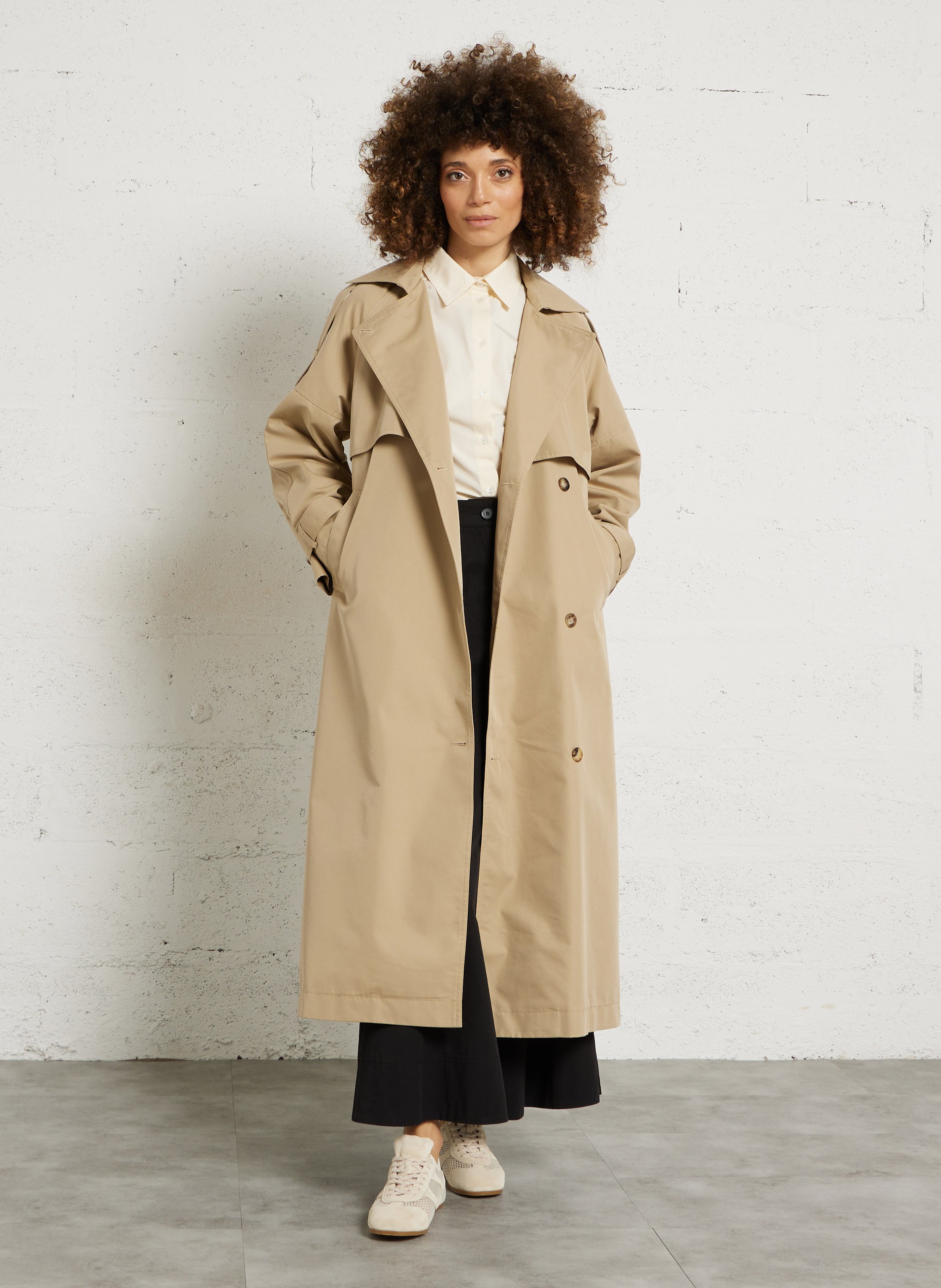 Langer einfarbiger Taillengürtel-Trenchcoat RUE DE TOKYO Beige