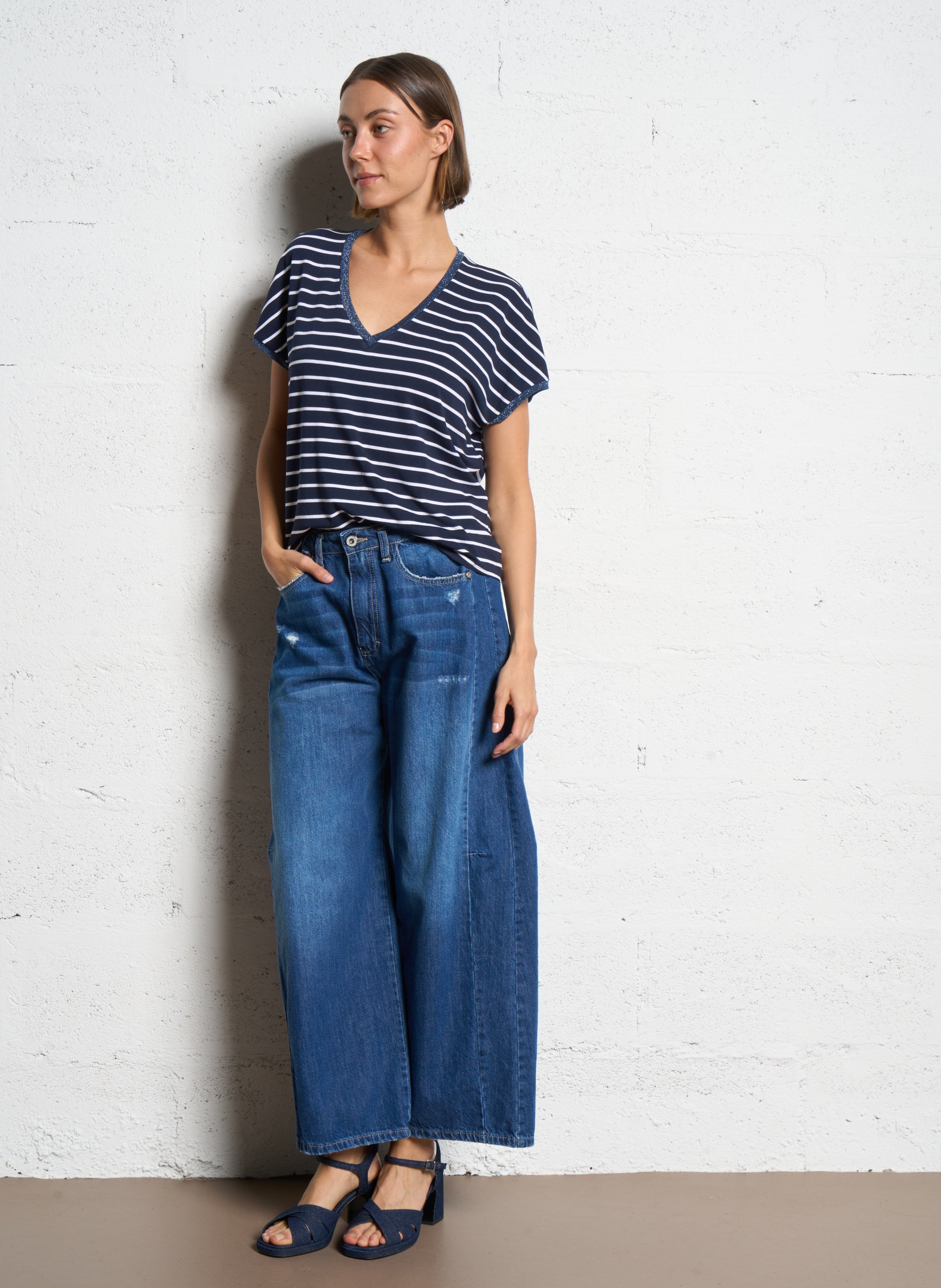 Farbige Straight Cut Jeans mit 5 Taschen PLEASE Blau