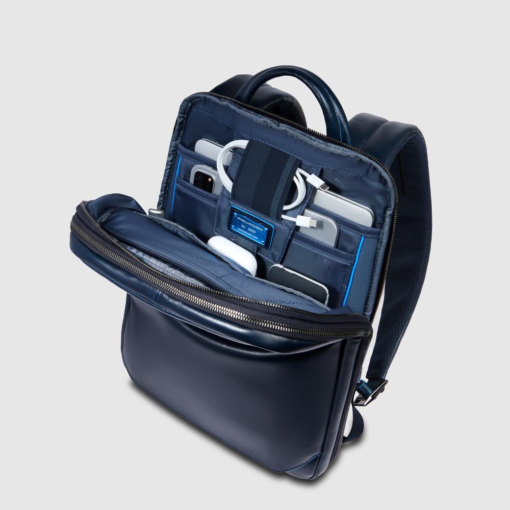 Customizable backpack for computer and iPad® with shock protection and RFID protection PIQUADRO Blue