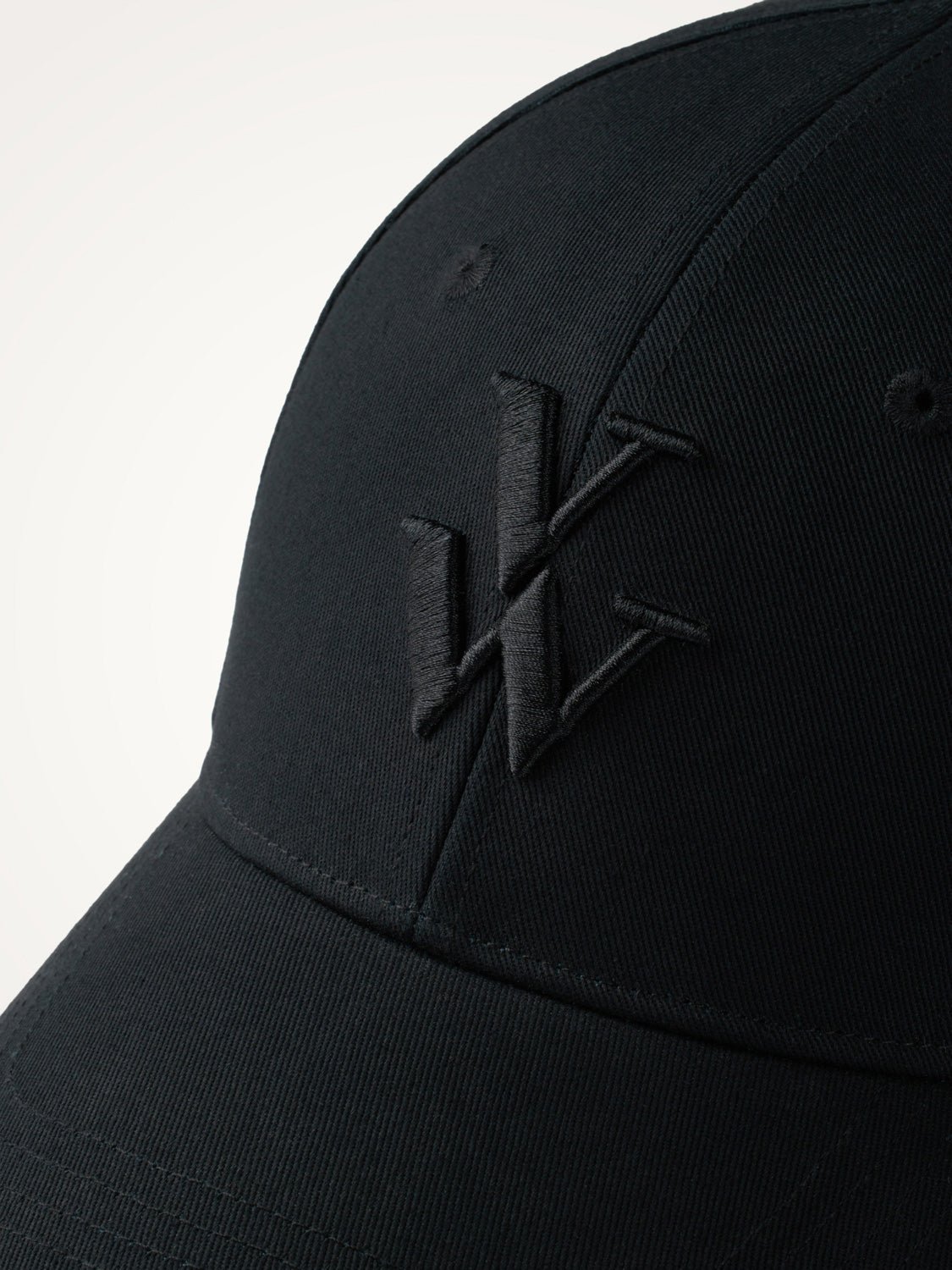 Leopard canvas cap with embroidered logo VANESSA WU Black