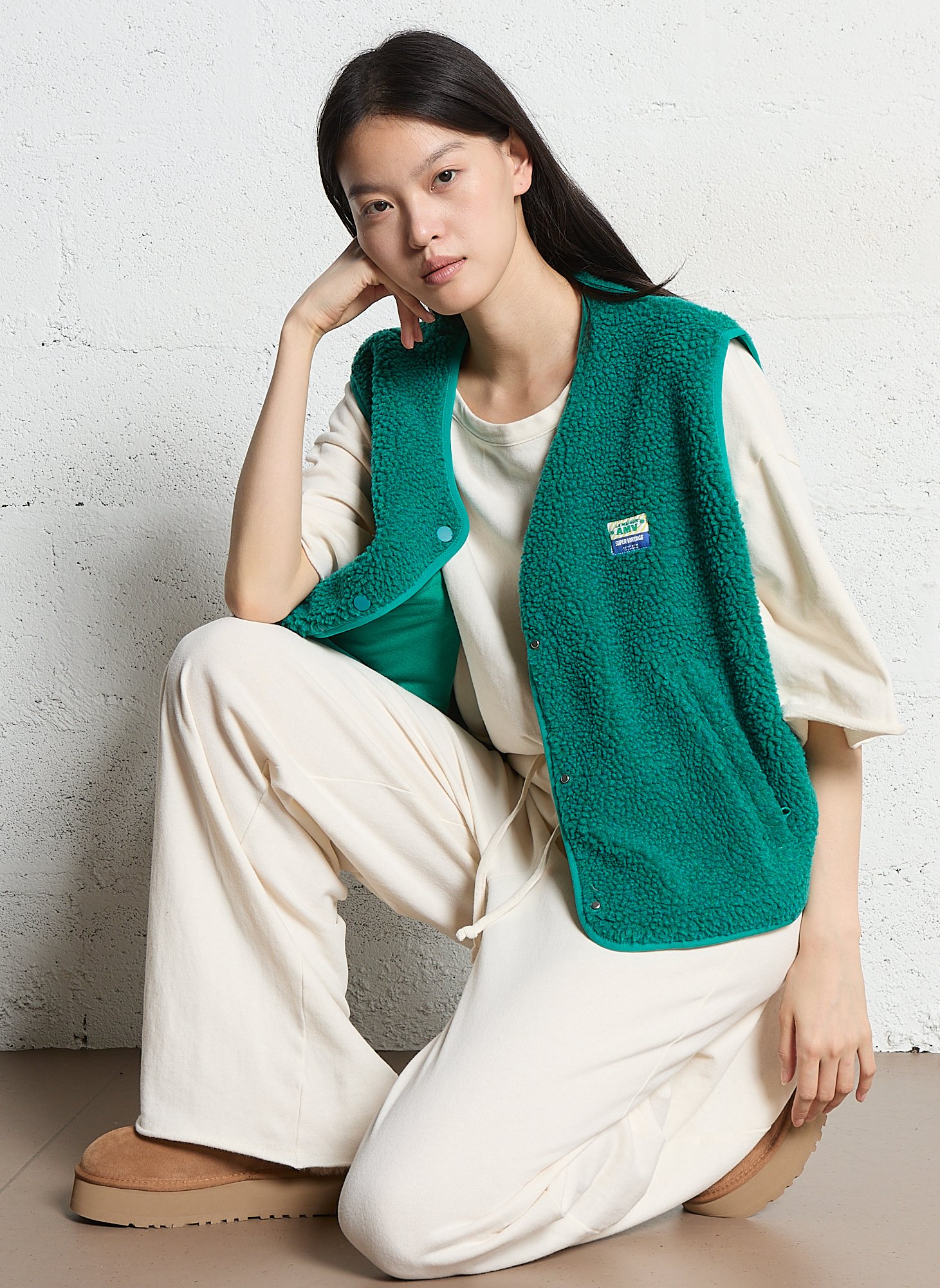 Gilet col rond molletonné sans manches AMERICAN VINTAGE Vert