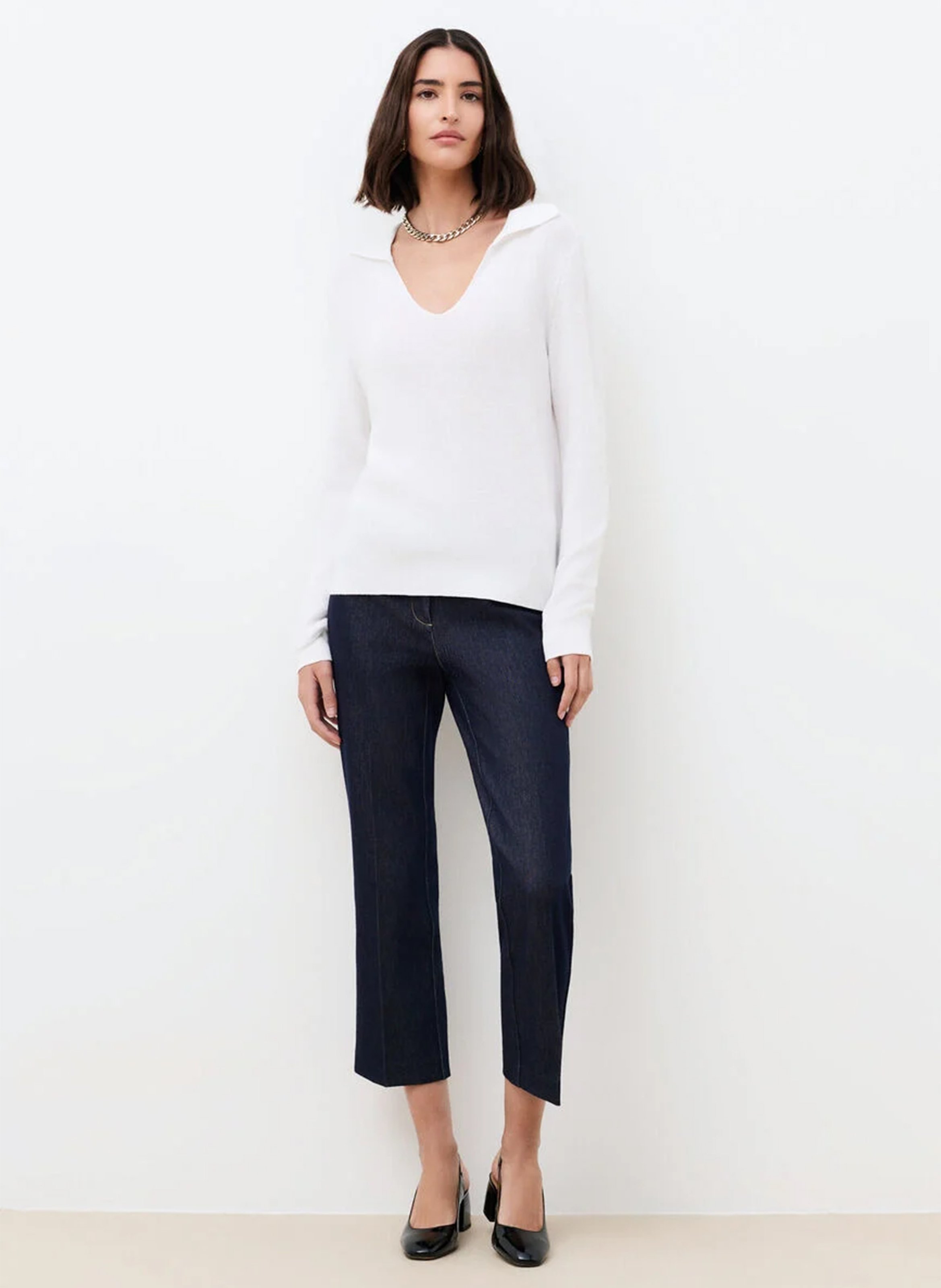 Straight V-neck cotton sweater CAROLL White