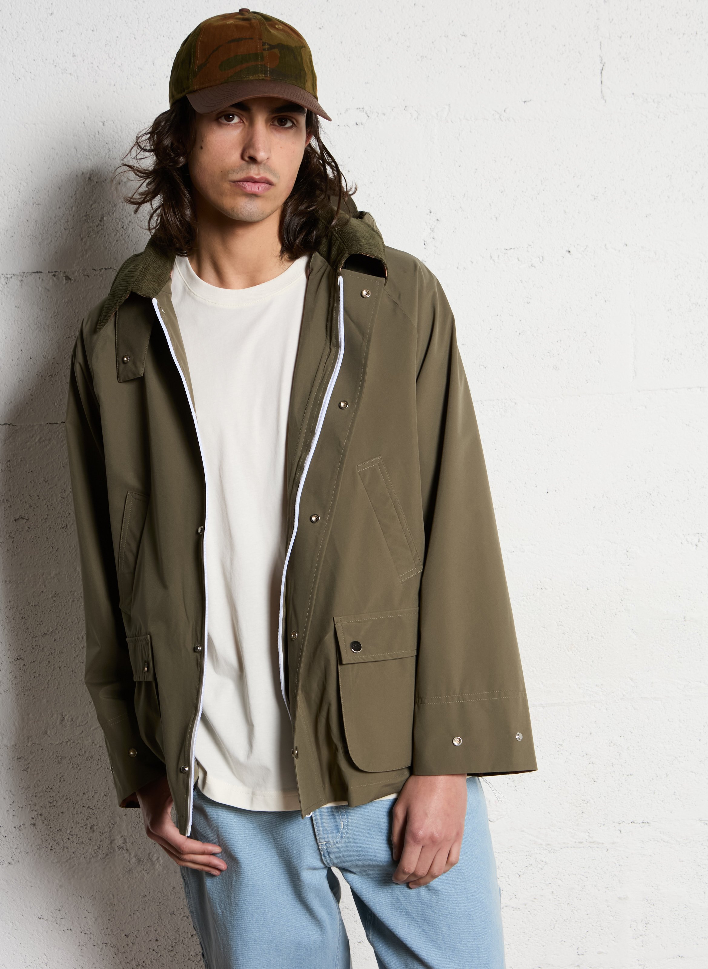 Oversize Regenmantel mit klassischem Kragen FLOTTE