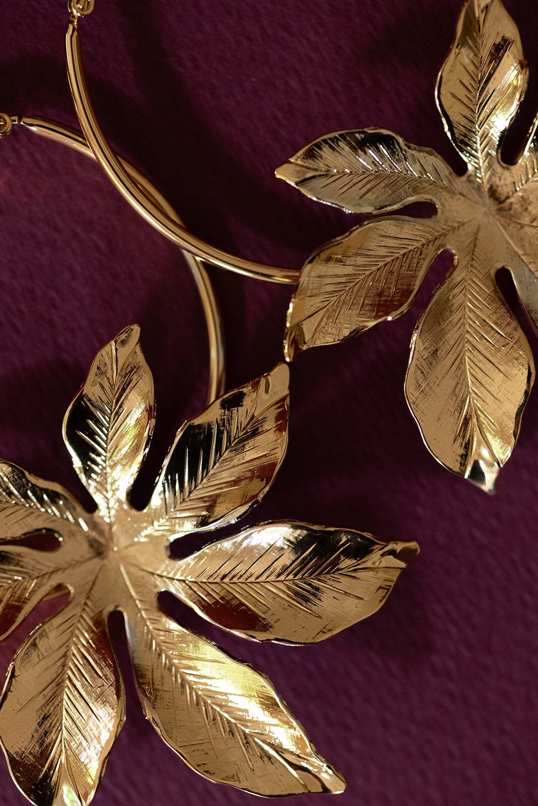 HÉLIOS - Fine gold-plated flower hoop earrings MONSIEUR SIMONE Golden