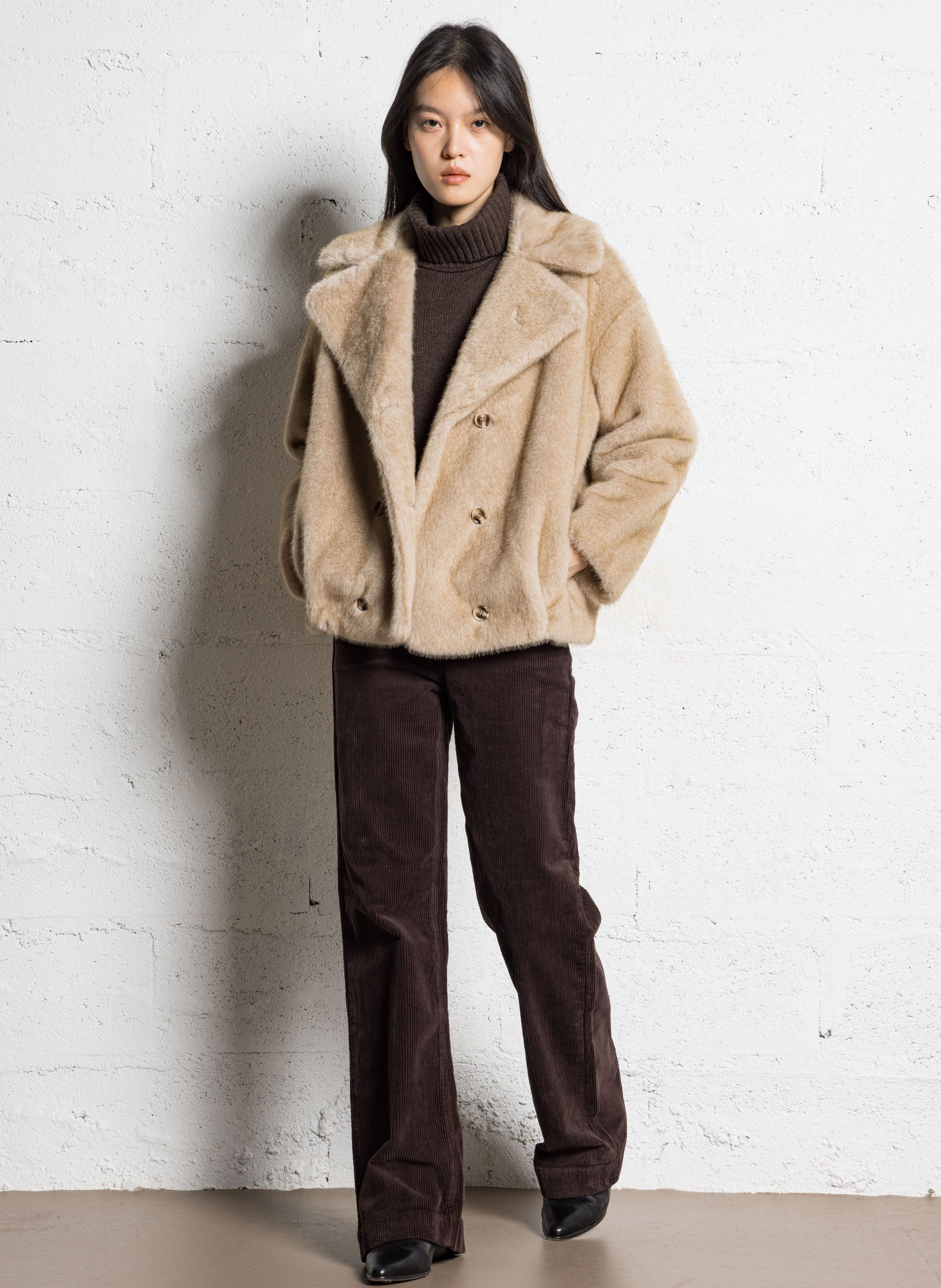 Cropped faux fur coat MAISON 123 Beige