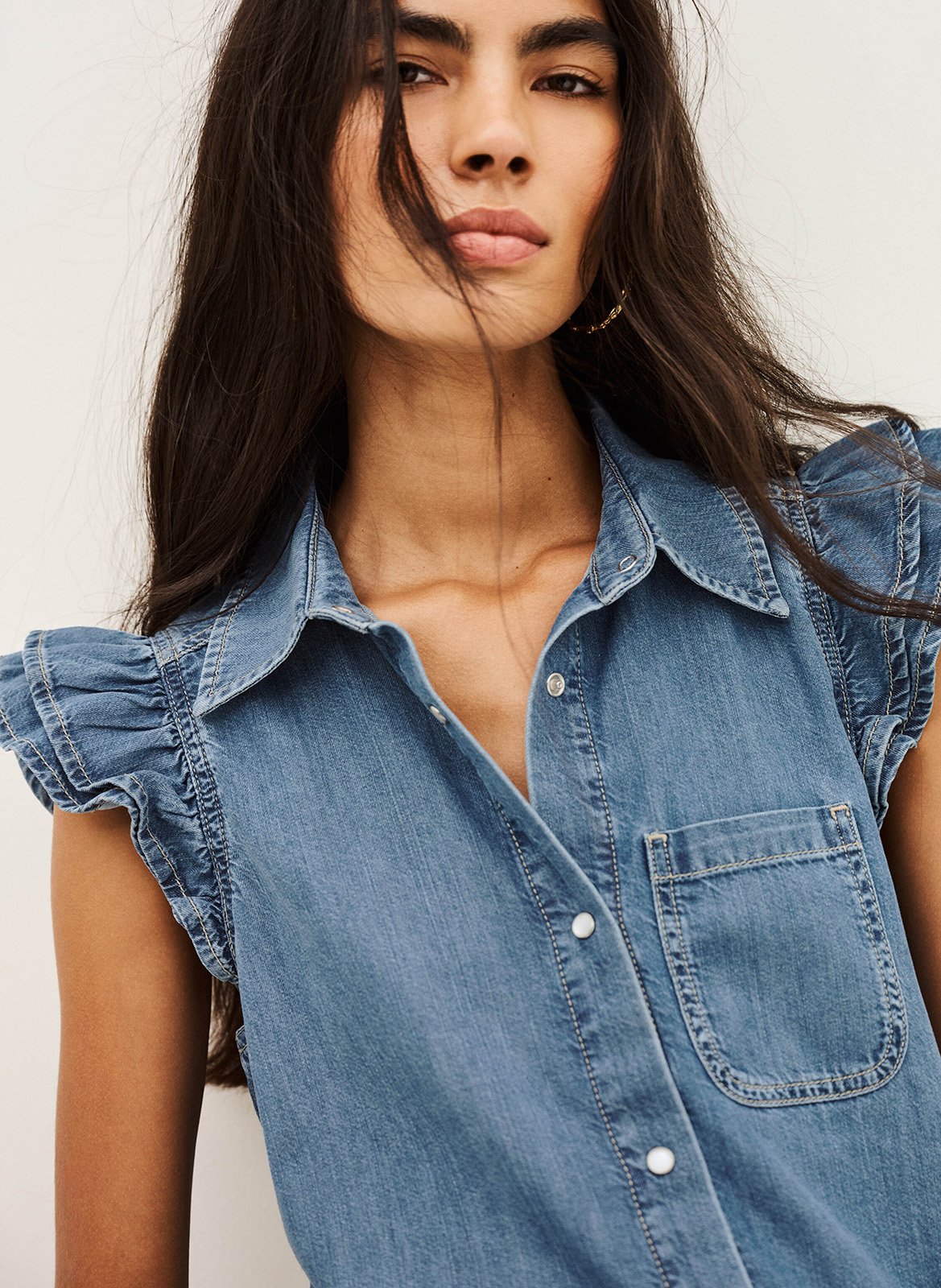 Ärmellose Jeansbluse mit Knopfleiste BA&SH Blau