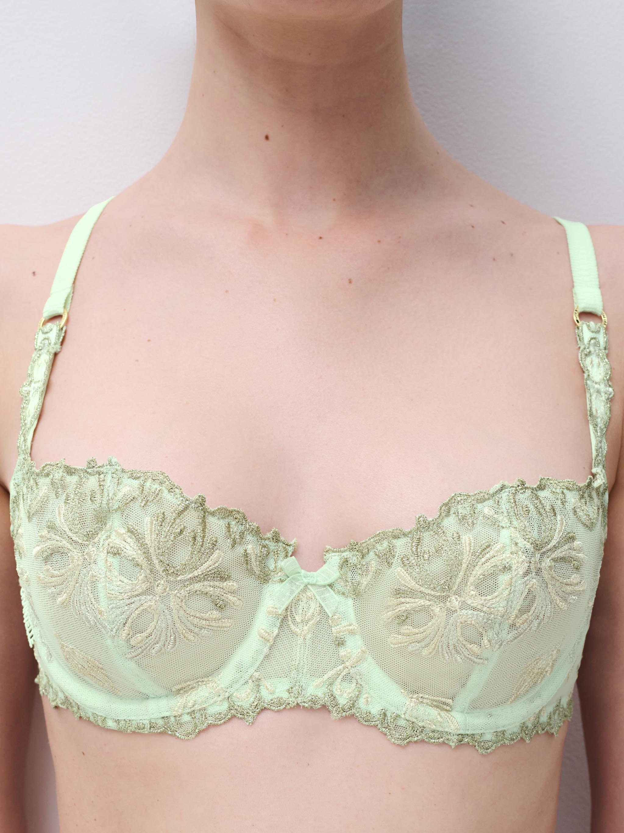 Soutien-gorge corbeille broderie italienne CHANTELLE Vert