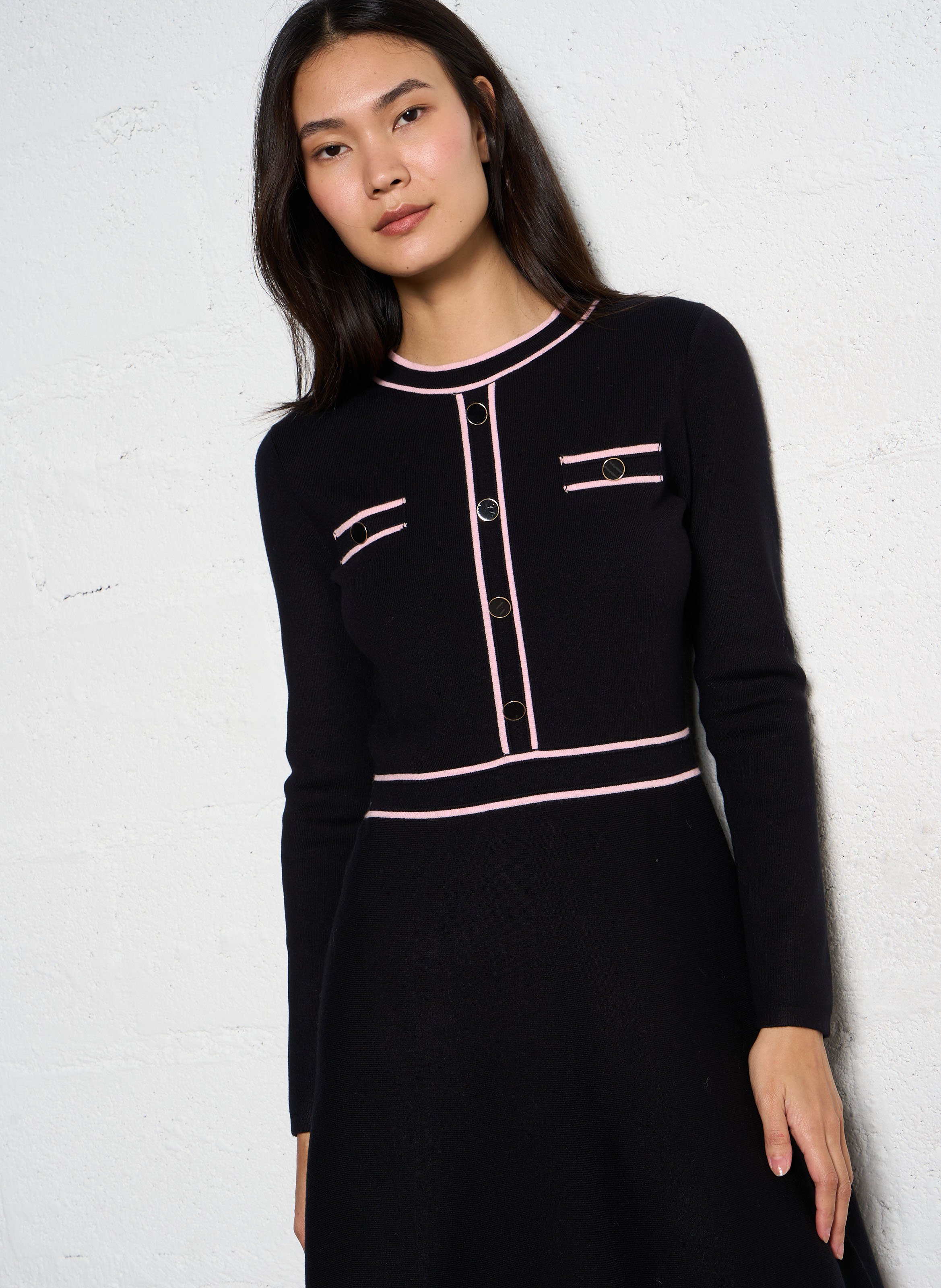 Robe courte cintrée en tricot  MORGAN Noir