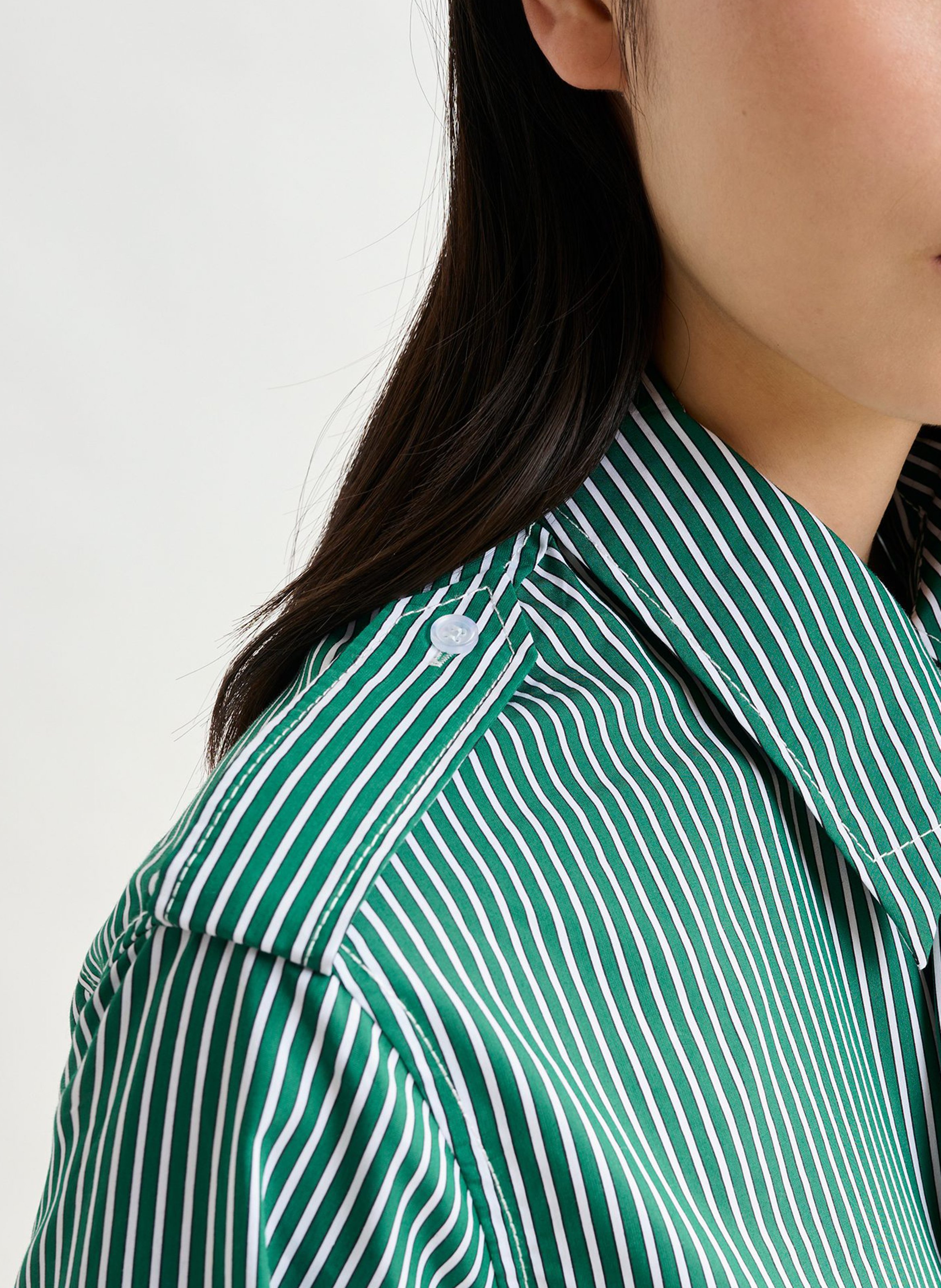 Chemise col classique en coton mélangé ESSENTIEL ANTWERP Vert