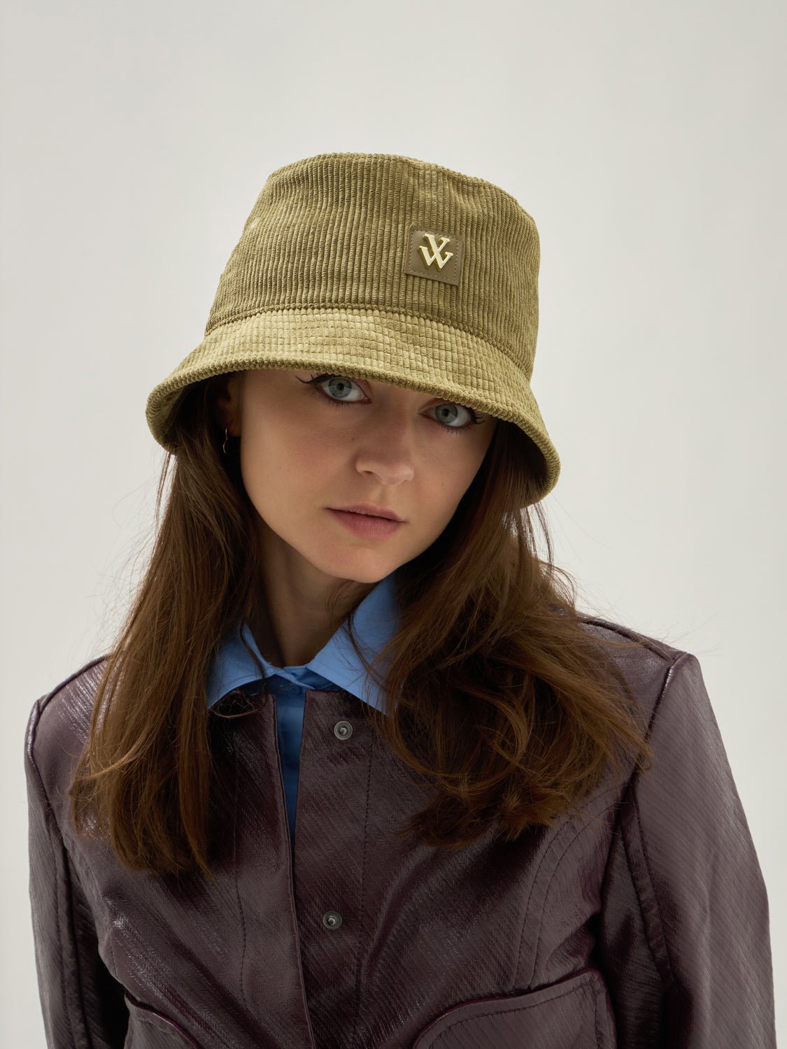 Corduroy bucket hat VANESSA WU Green
