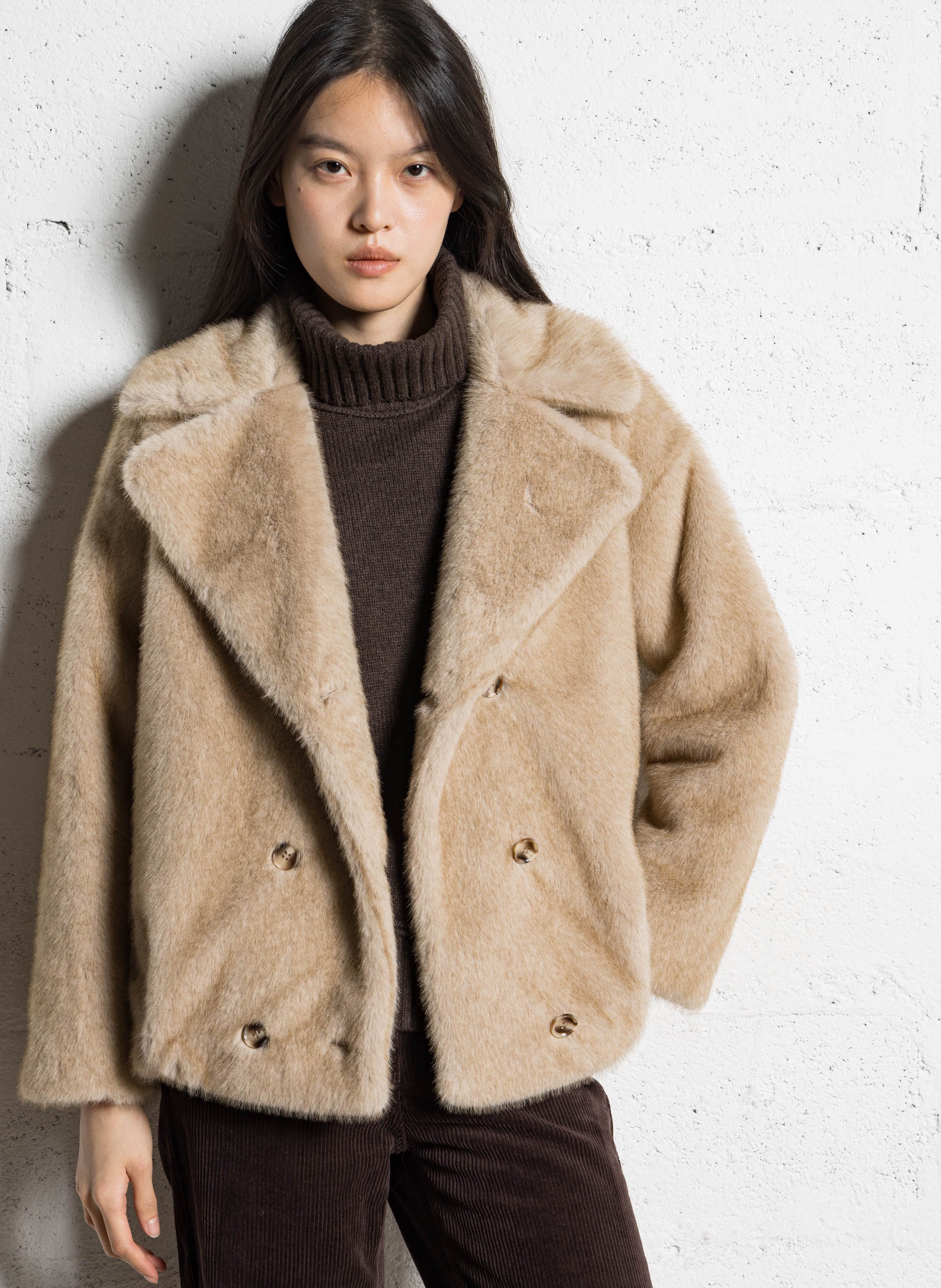 Cropped faux fur coat MAISON 123 Beige