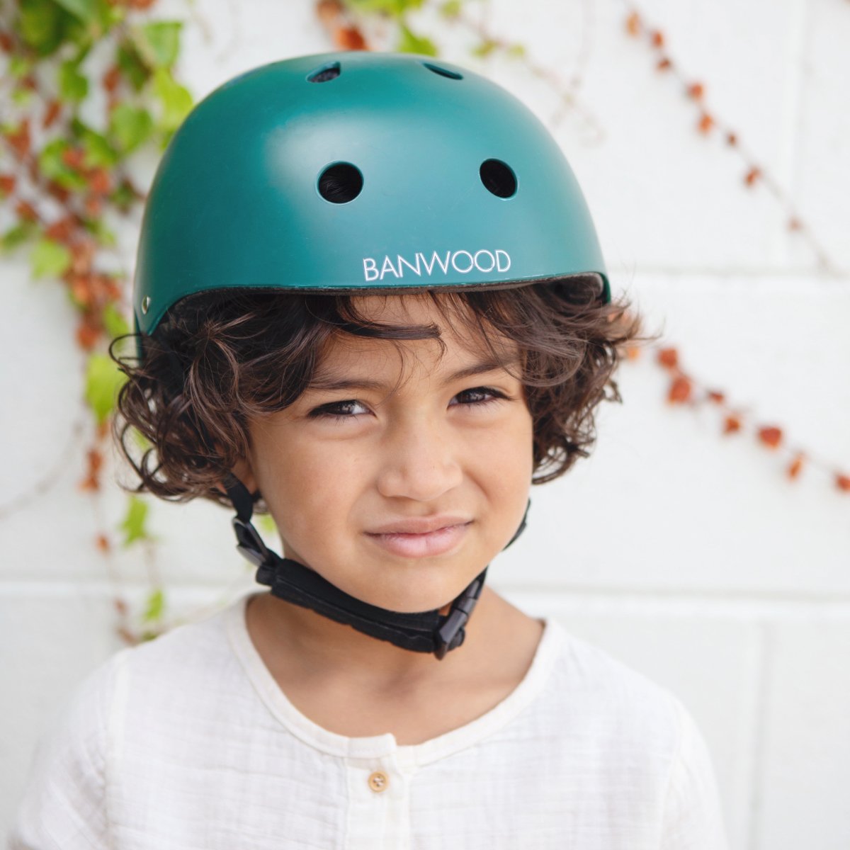Pale mint helmet abs children's helmet 3-7 years protection Banwood Green