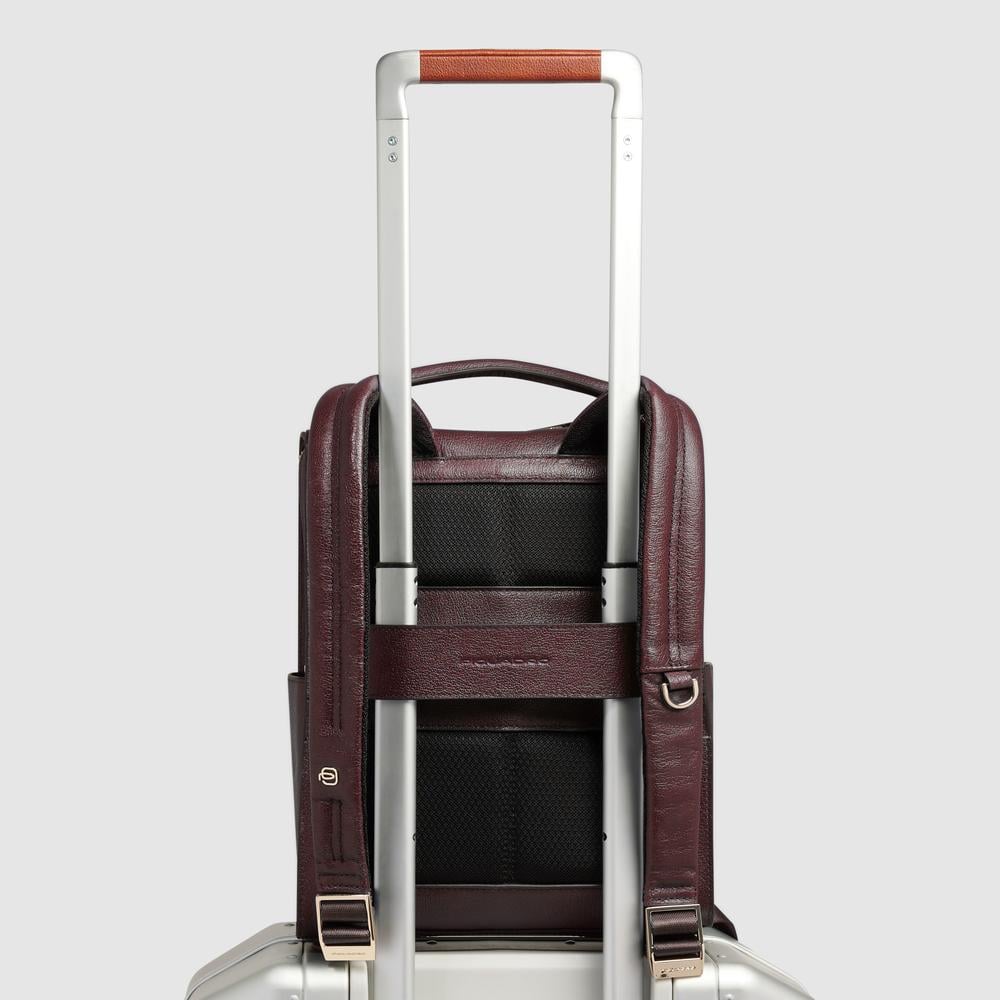 Women's backpack for iPad® with RFID protection PIQUADRO Red