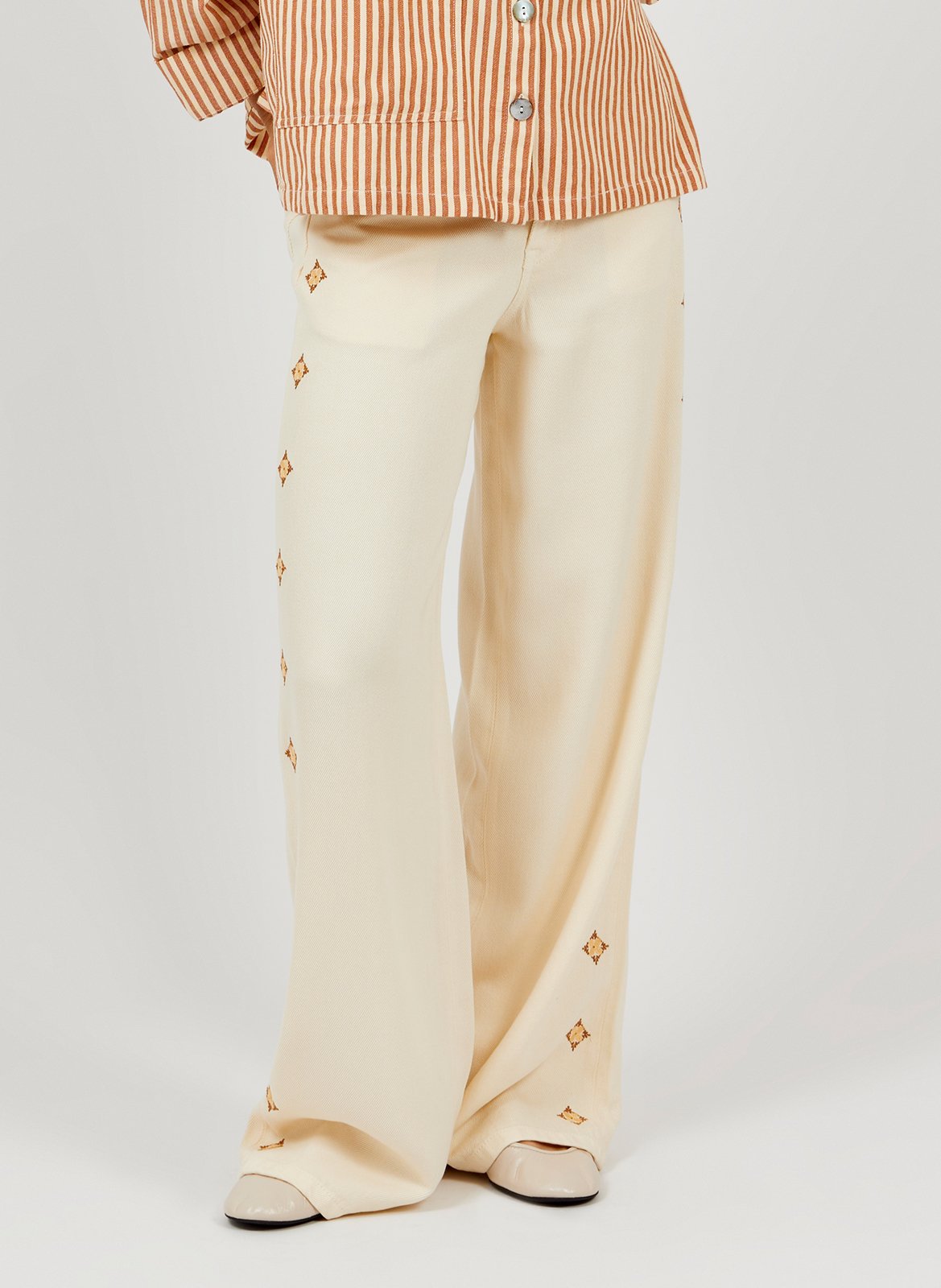 Pantalon large brodé A.P Beige