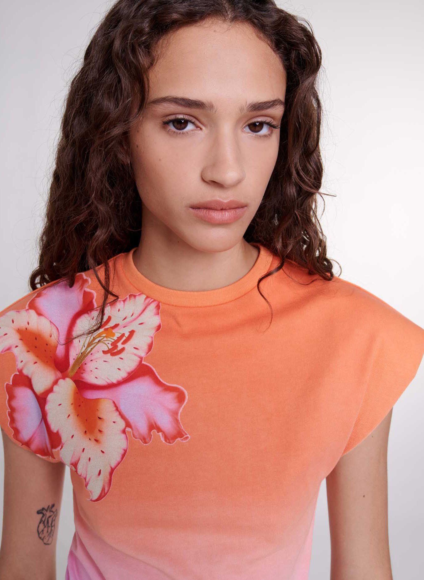 Rundhalsausschnitt-top Mit Blumendruck Tie-dye Orange Maje - Damen 