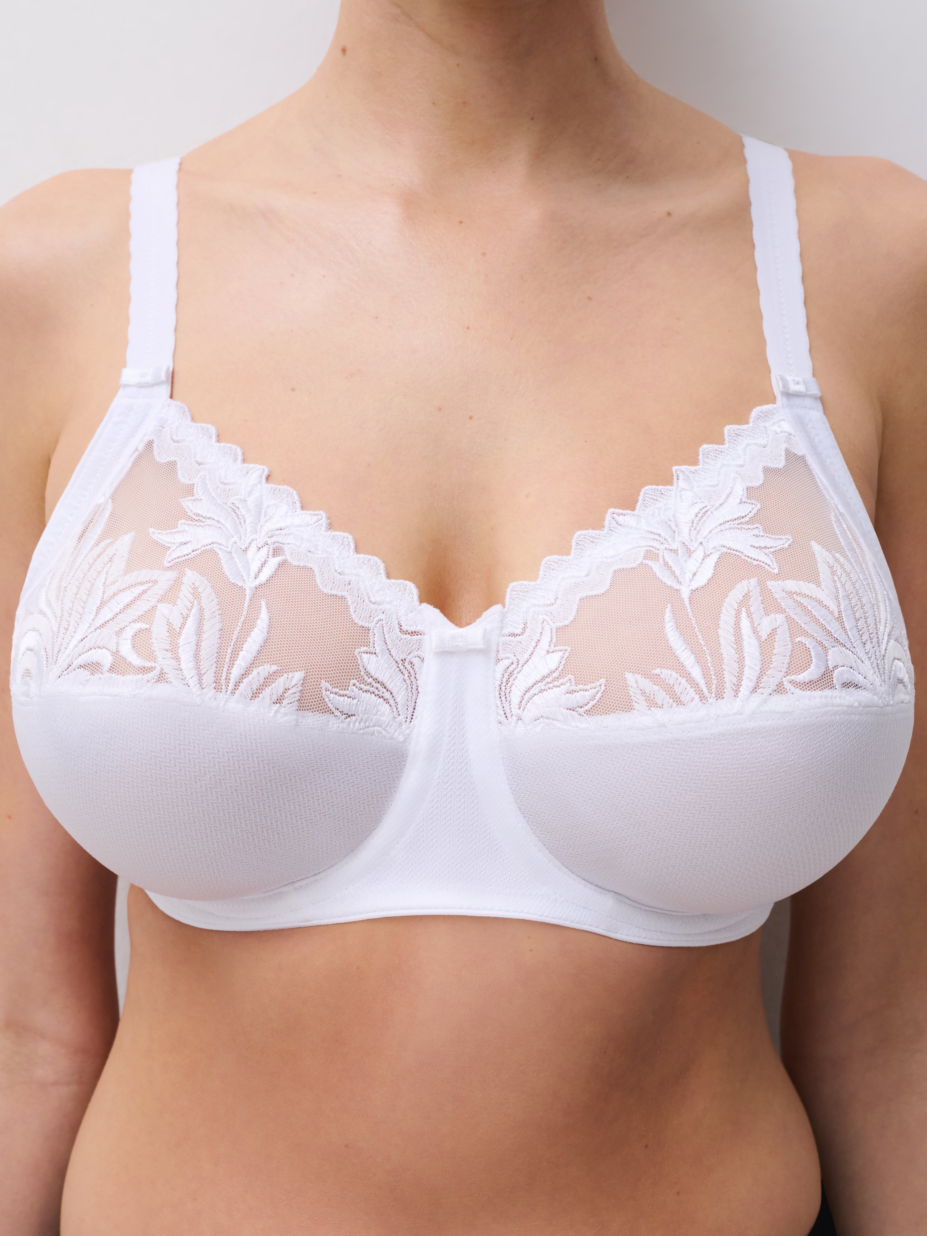 Full-cup bra | White CHANTELLE Women