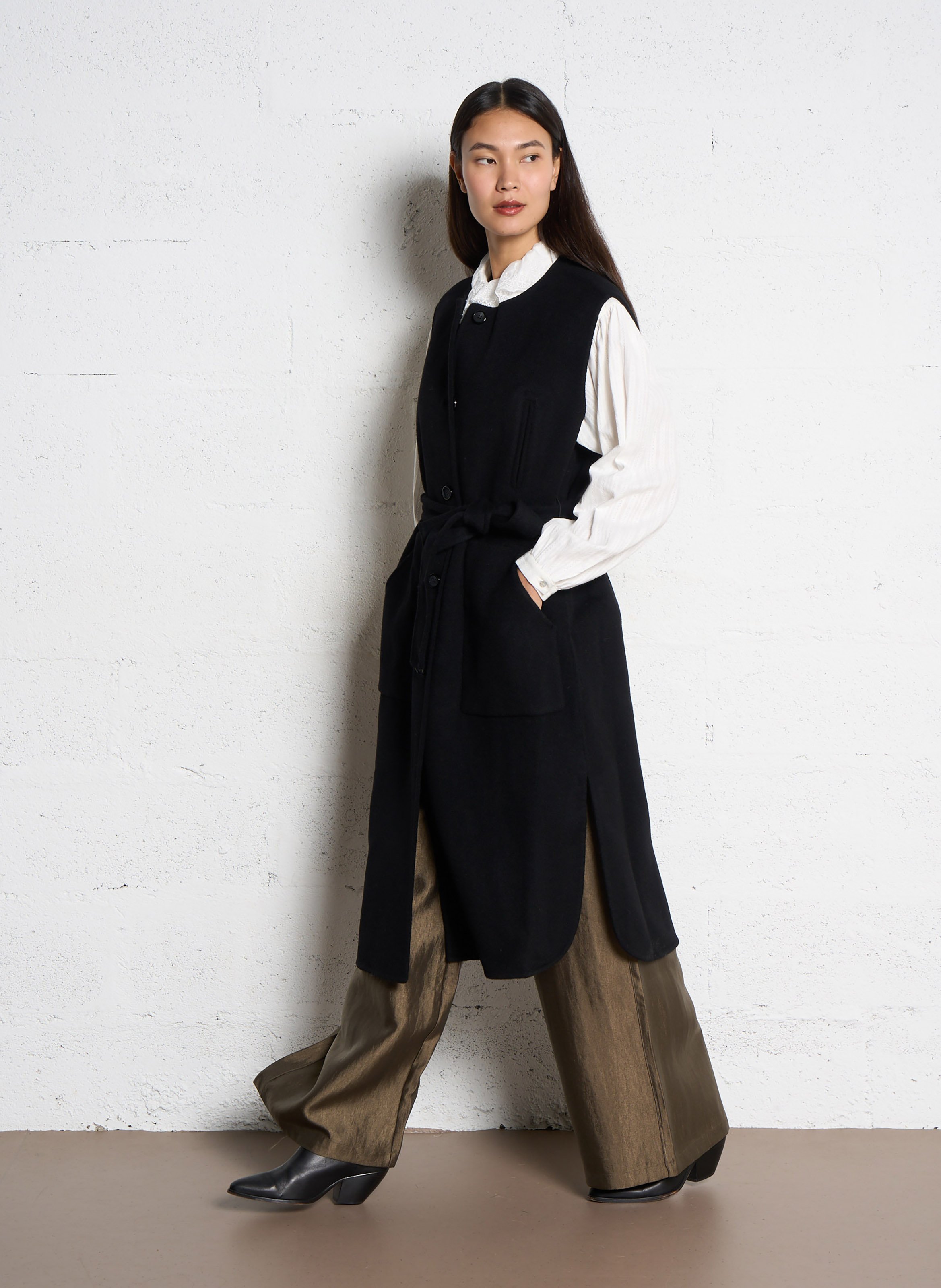 Manteau long sans manches en laine SEE U SOON Noir