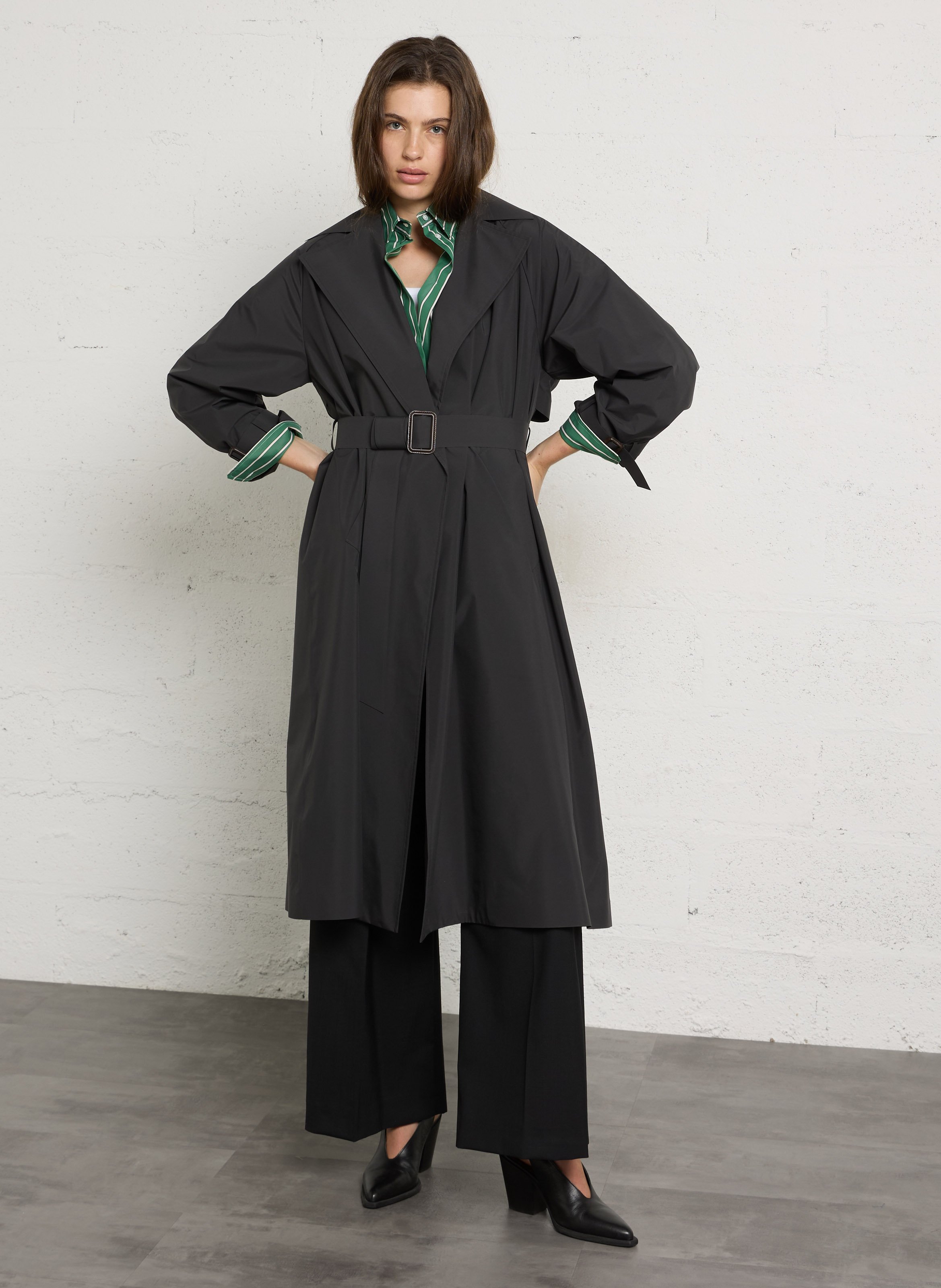 Gerade geschnittener Trenchcoat mit Reverskragen MAX MARA WEEK END Schwarz