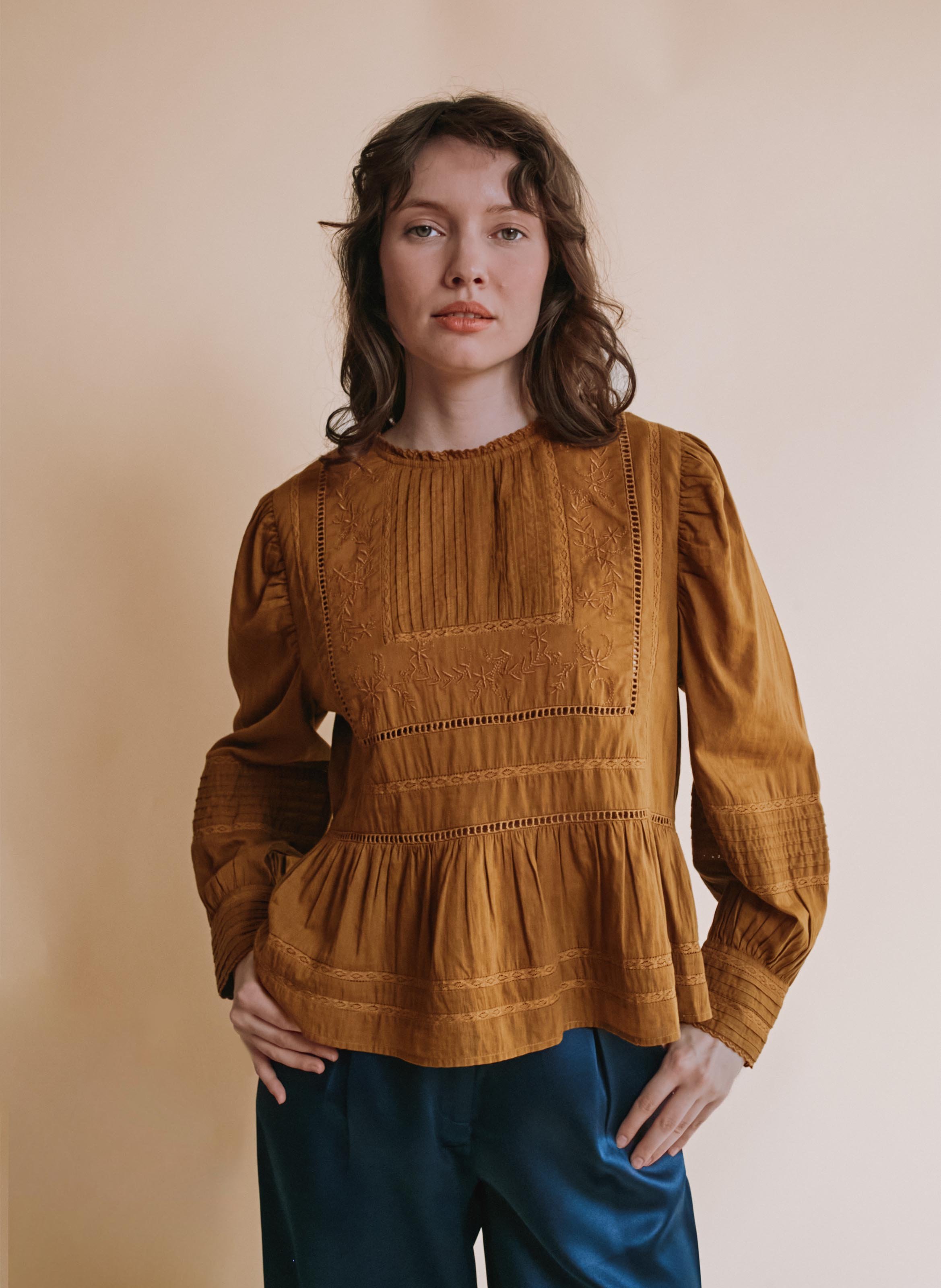Baumwollbluse mit Rundhalskragen EMILE ET IDA Grun