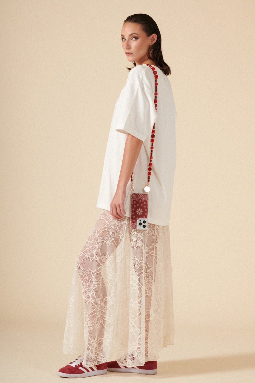 Beaded phone chain LA COQUE FRANCAISE Red