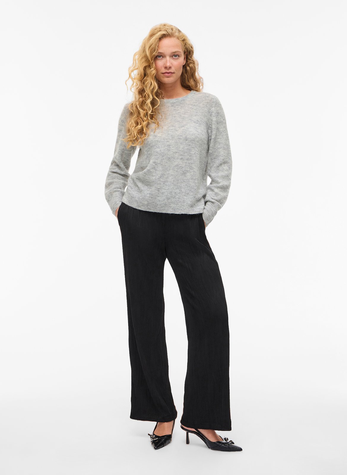 Pull droit col rond en maille VILA Gris