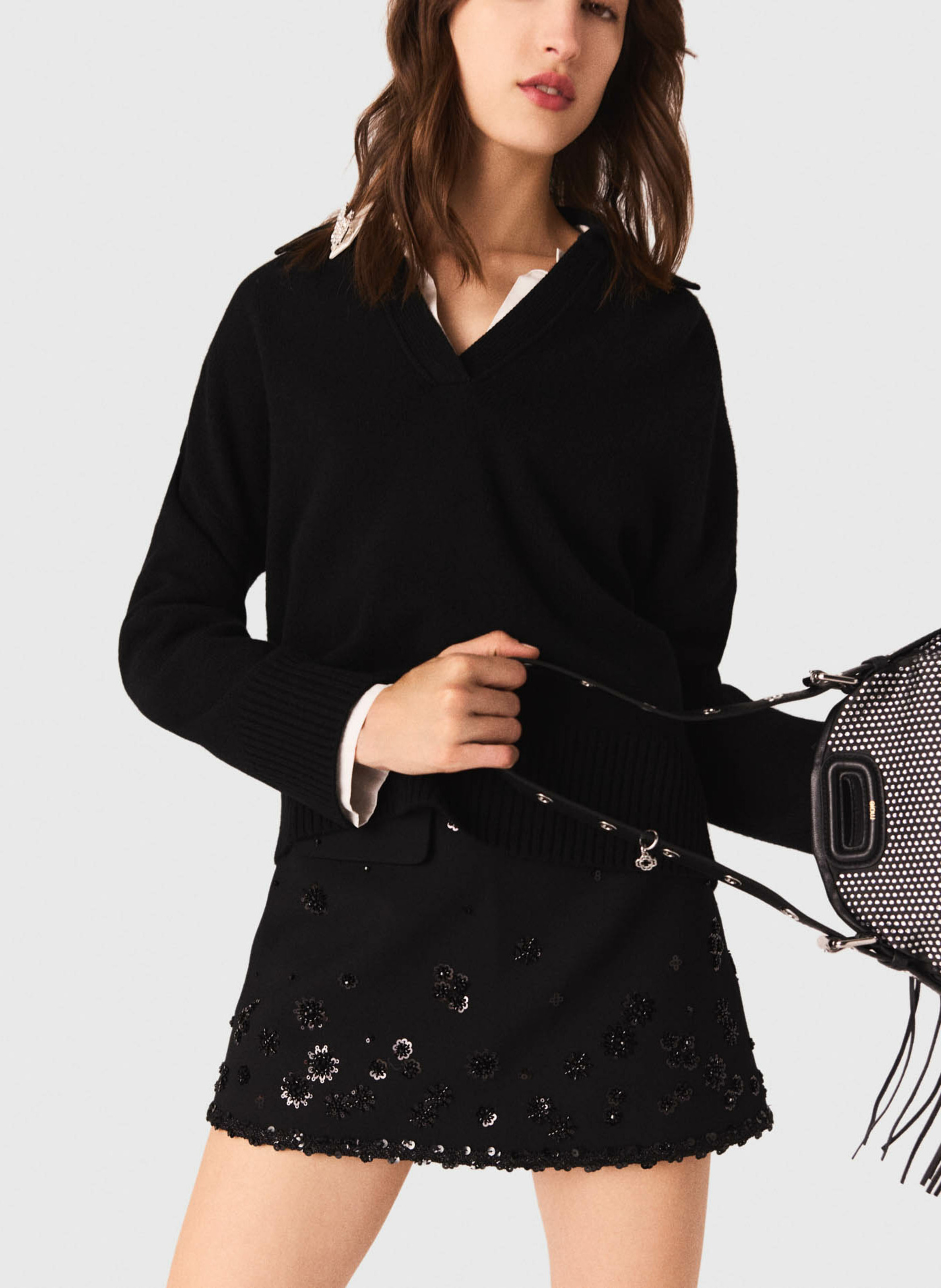 Pull col V en laine mélangée MAJE Noir