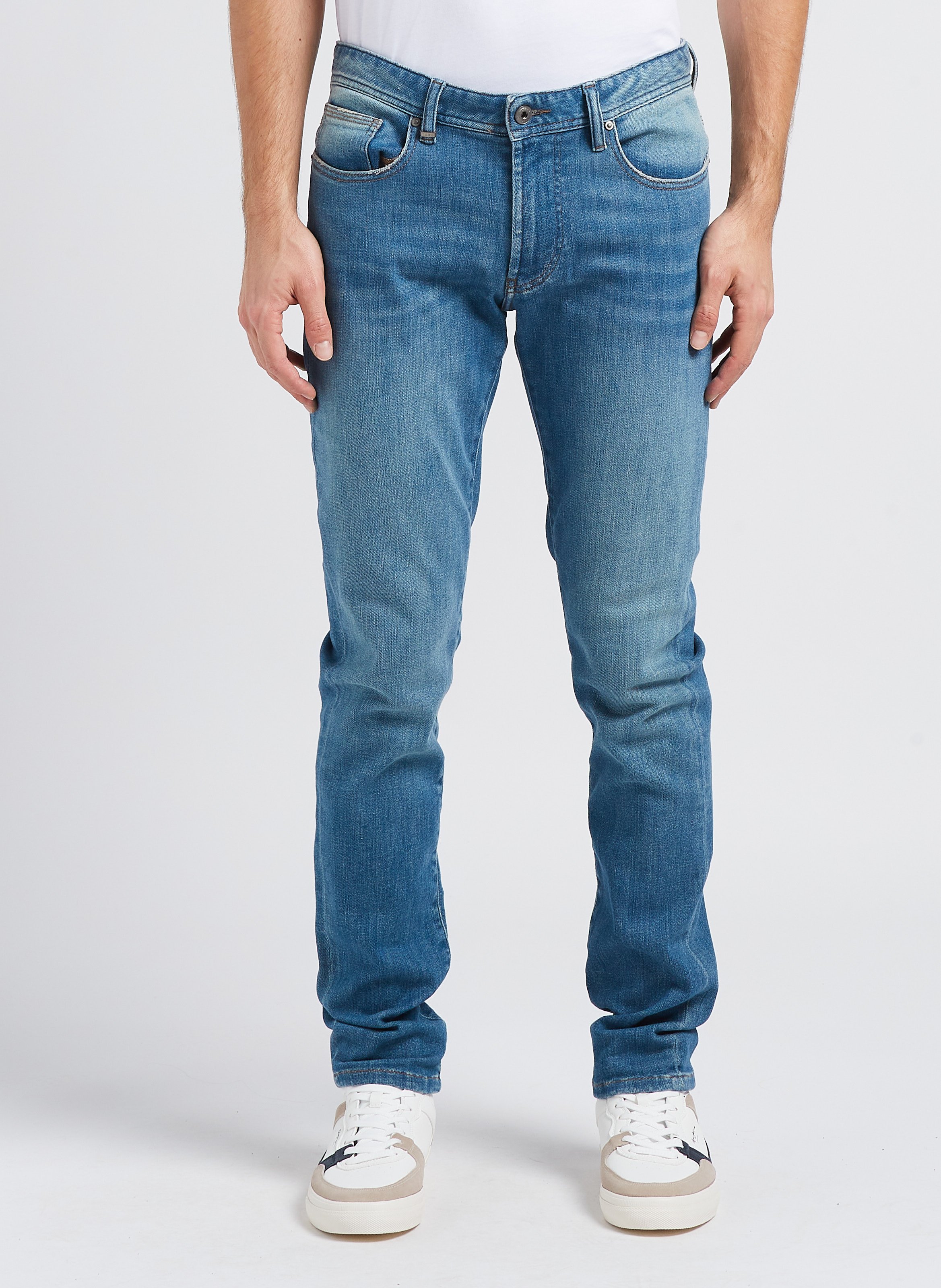 Jean demi slim homme hot sale