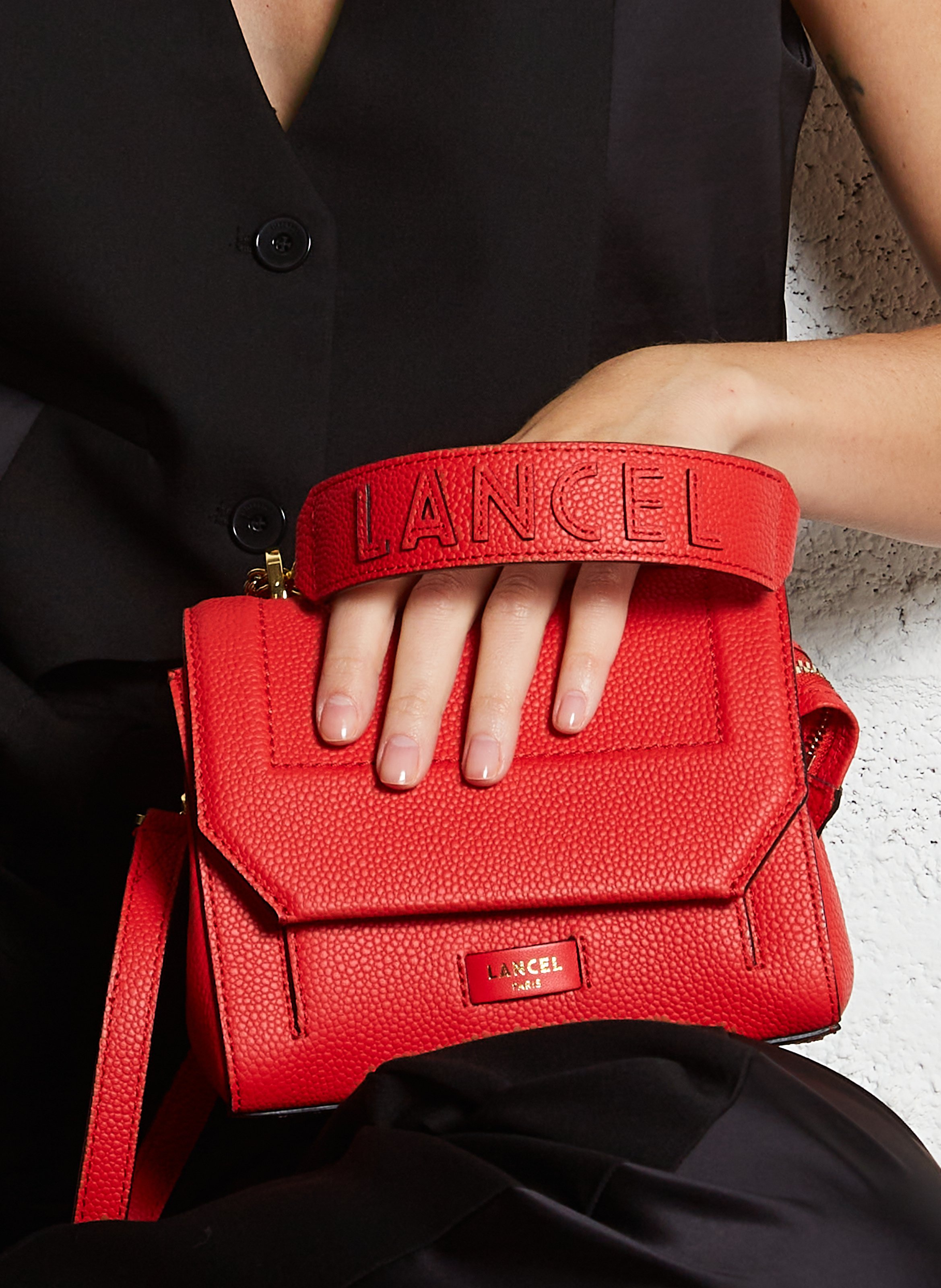 Sac à rabat petit modèle en cuir grainé LANCEL Rouge