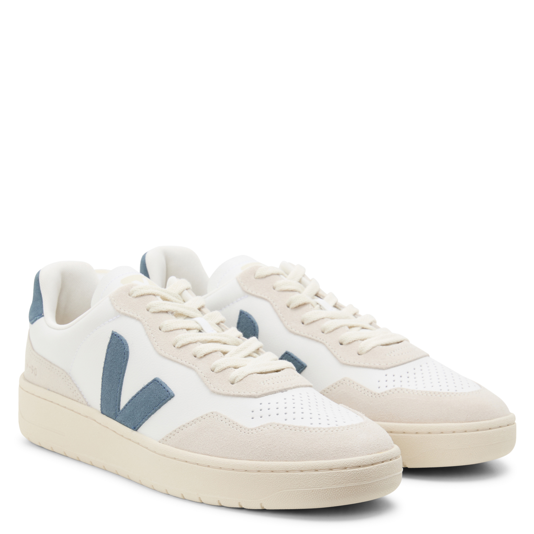 . VEJA Multicolored