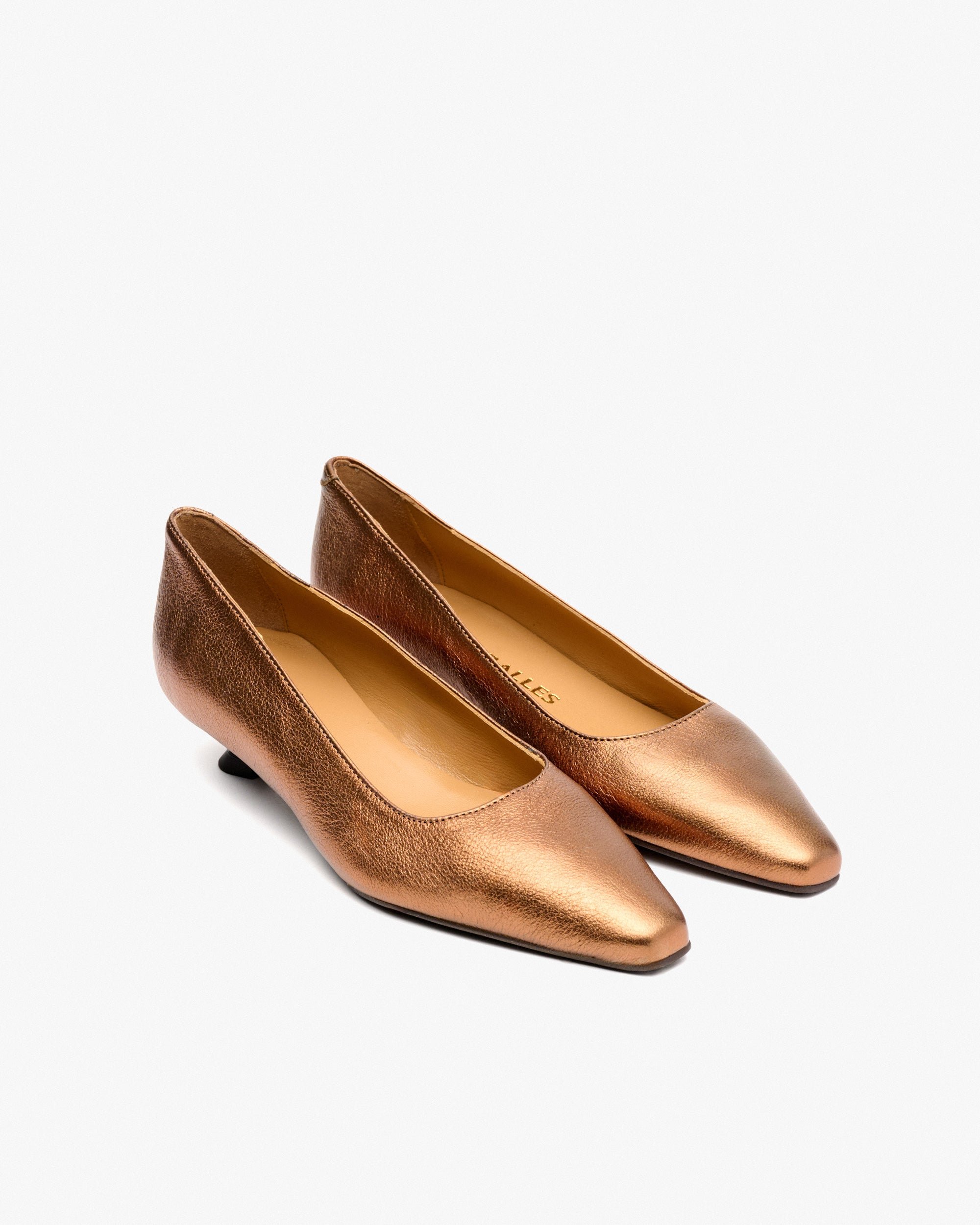 Bronze metallic leather pumps PEDRO MIRALLES Golden