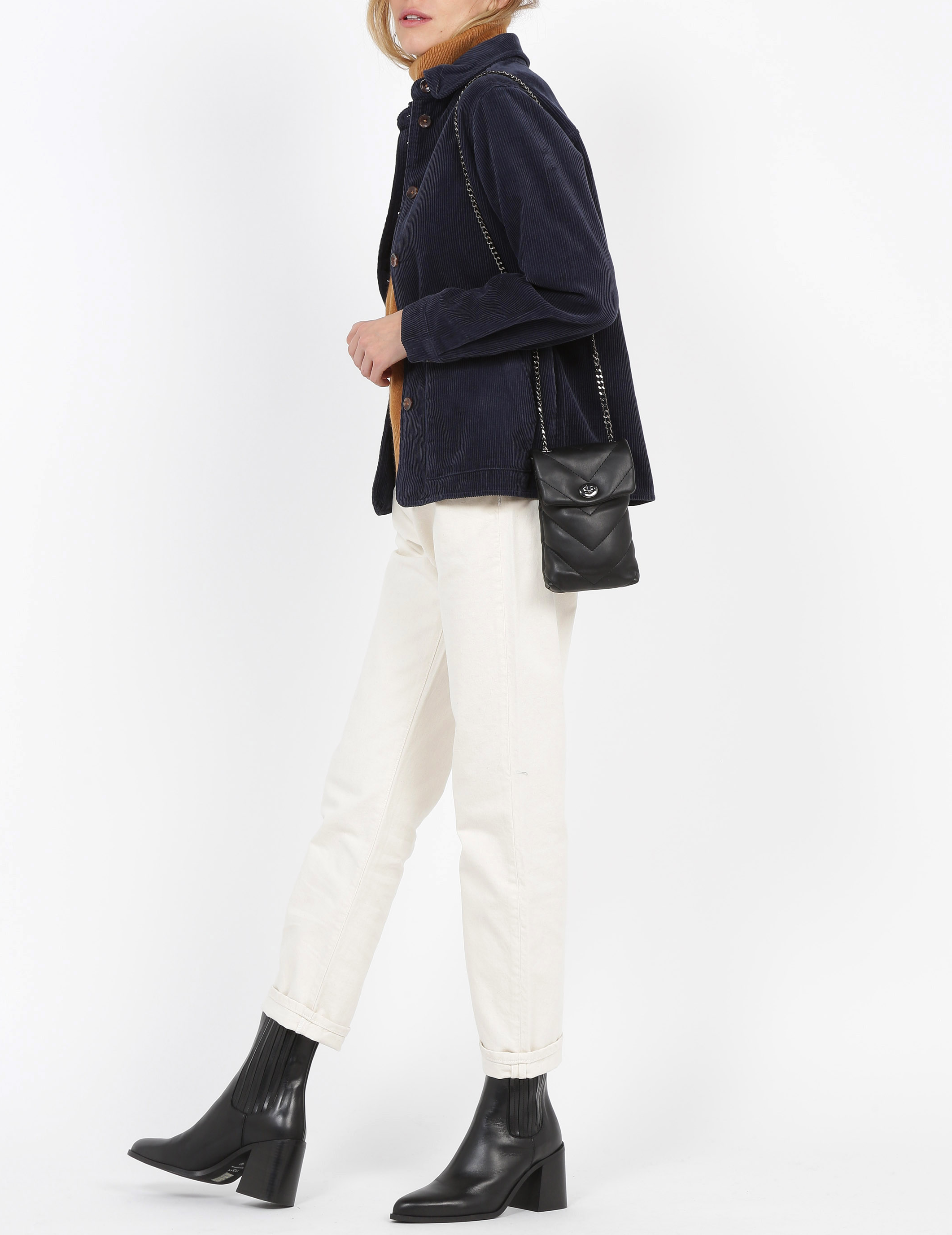 Etui pour téléphone matelassé AU PRINTEMPS PARIS Noir