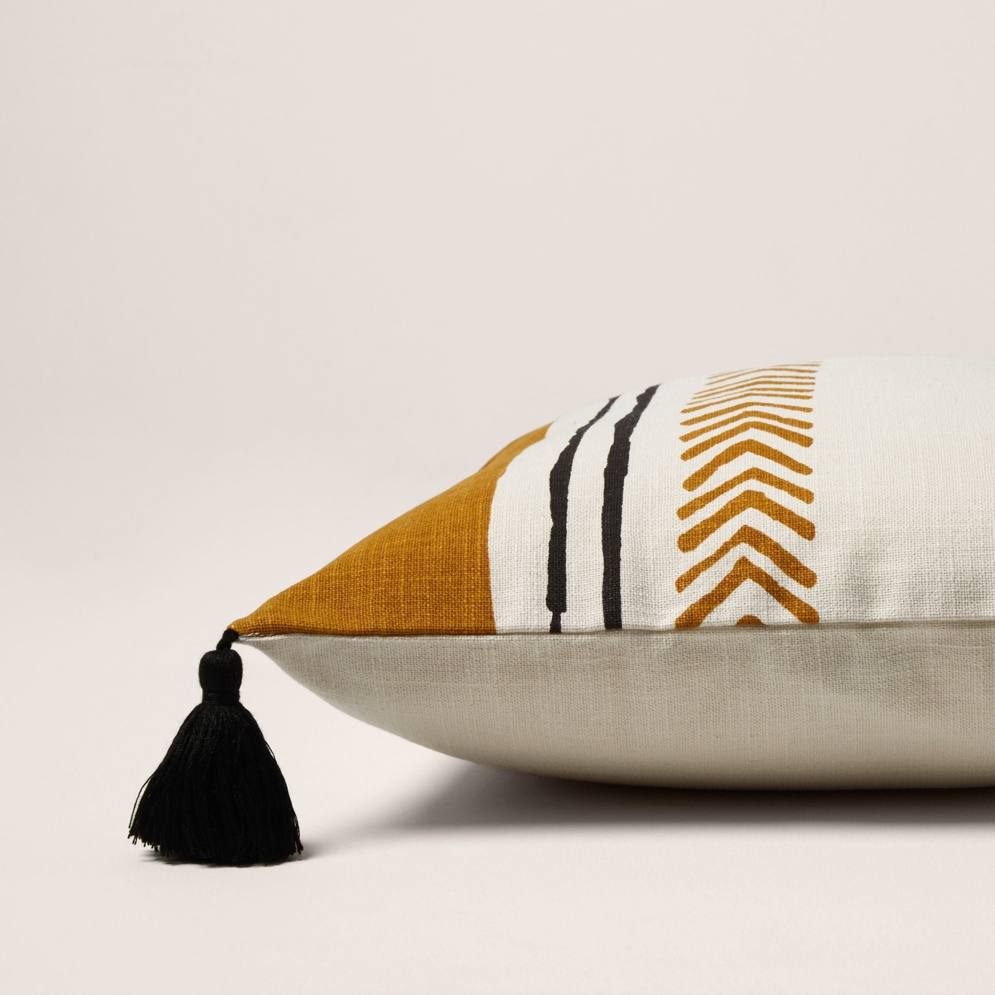 MAHDI - Cotton cushion cover MADURA Yellow